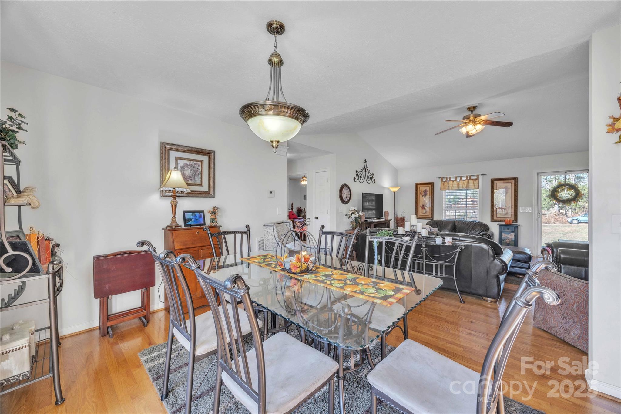 57 Riverview Road — Taylorsville