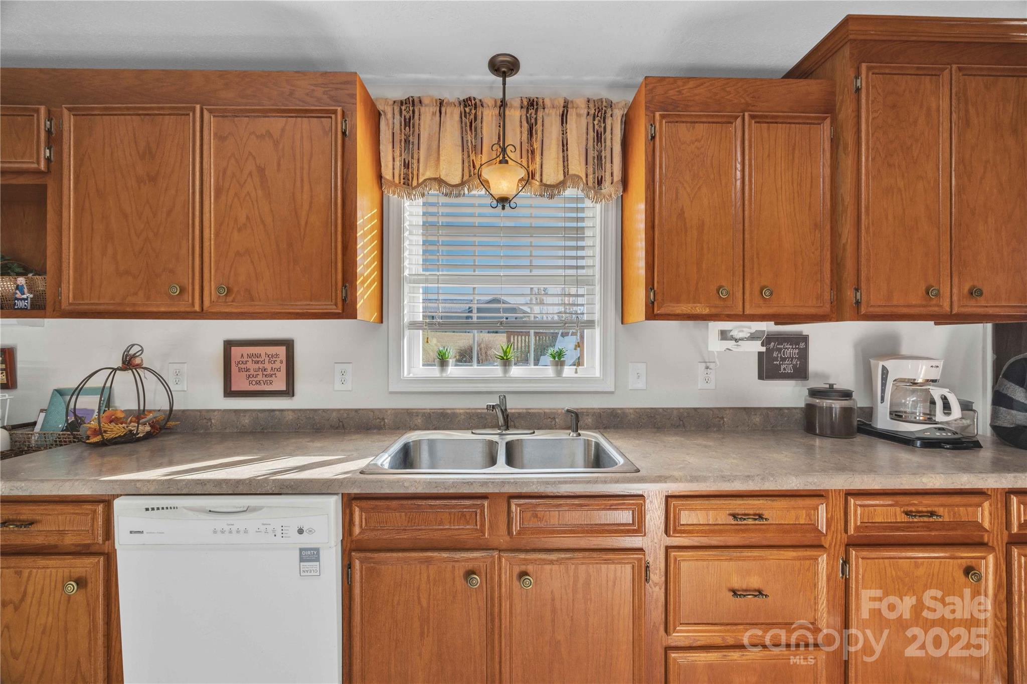 57 Riverview Road — Taylorsville