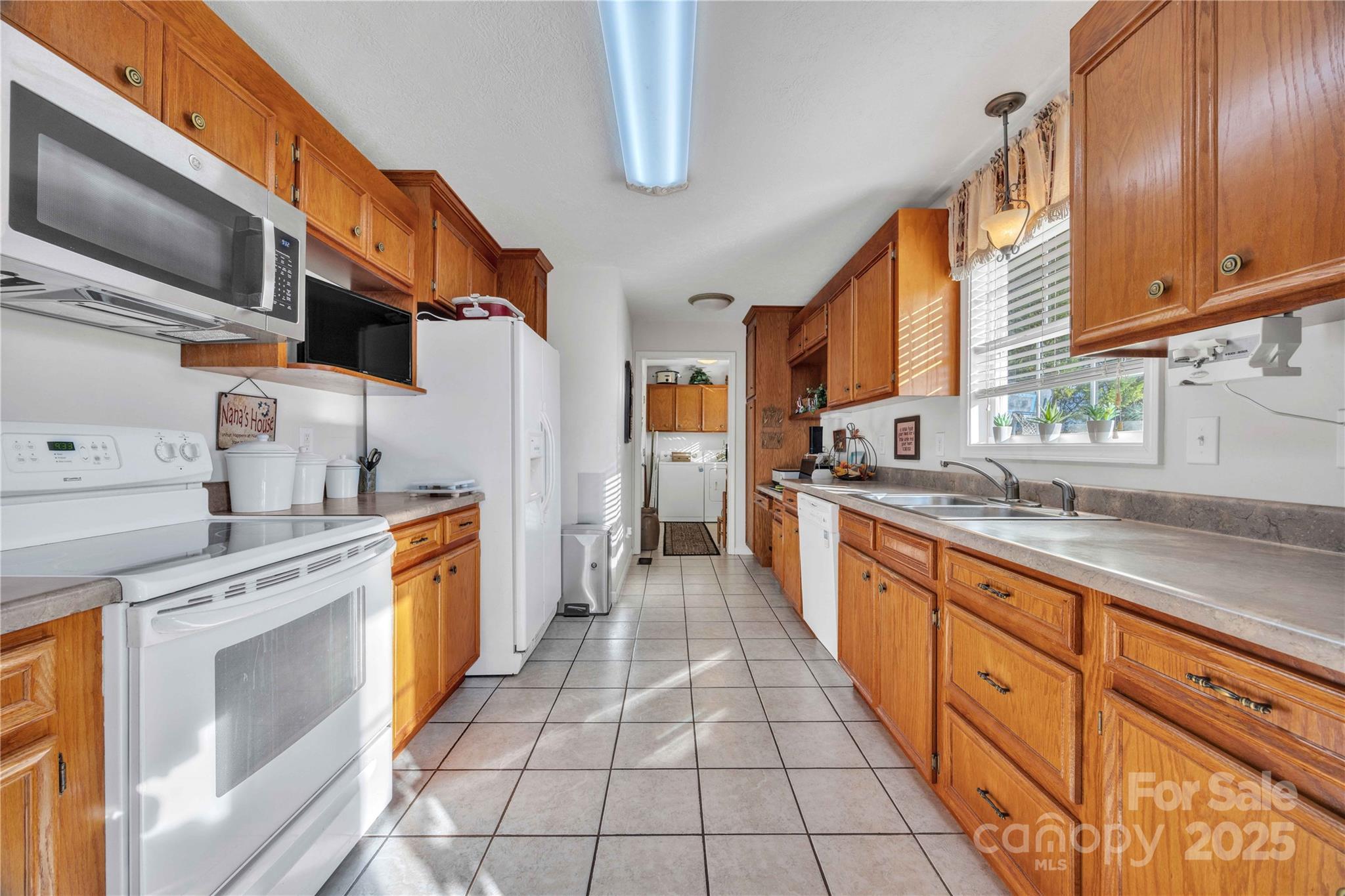 57 Riverview Road — Taylorsville