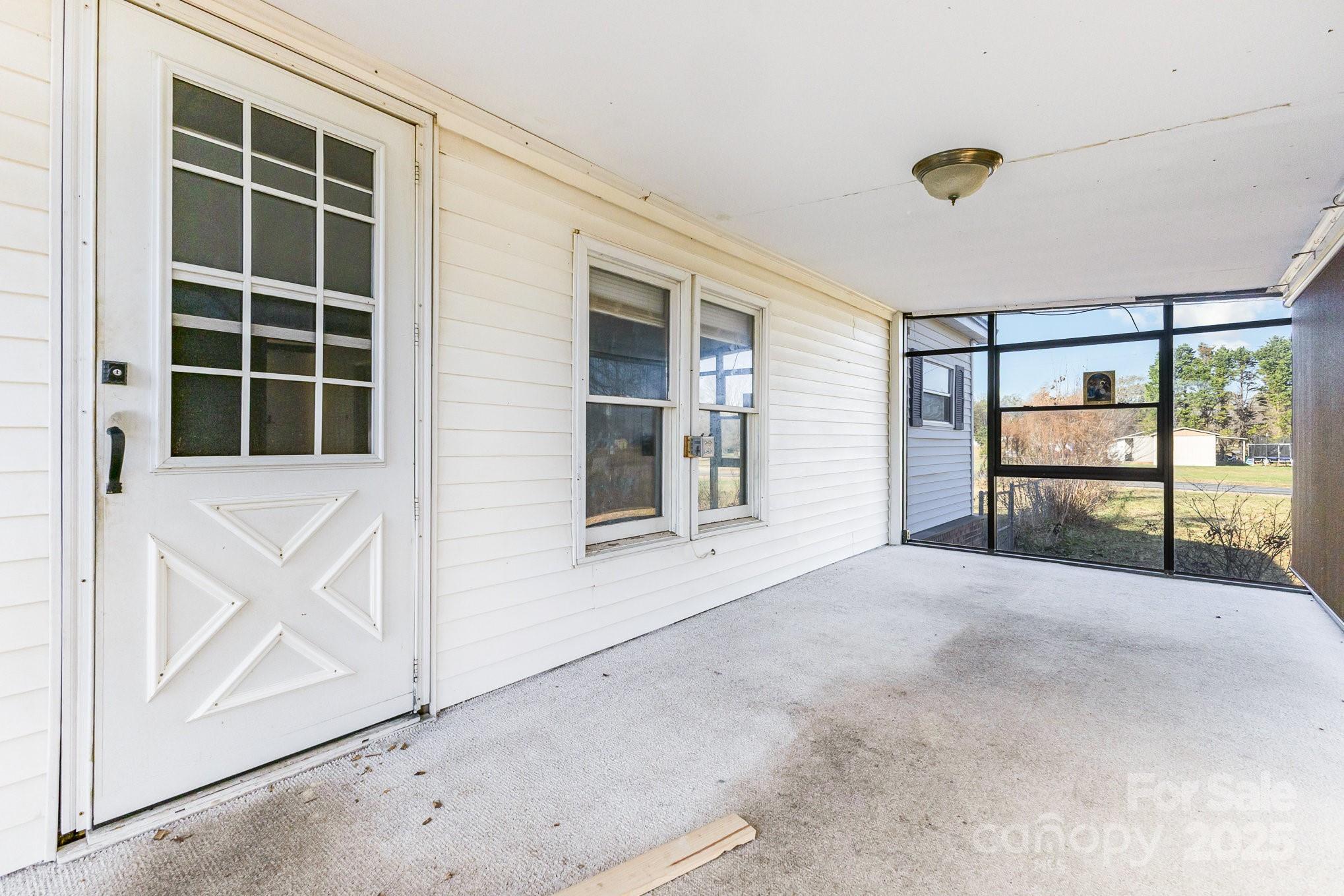 610 Osteen Road — York