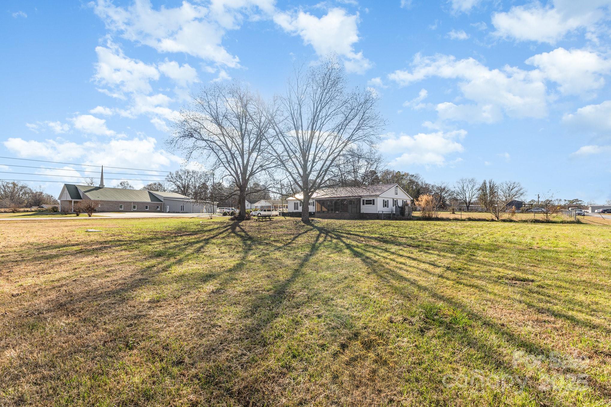 610 Osteen Road — York
