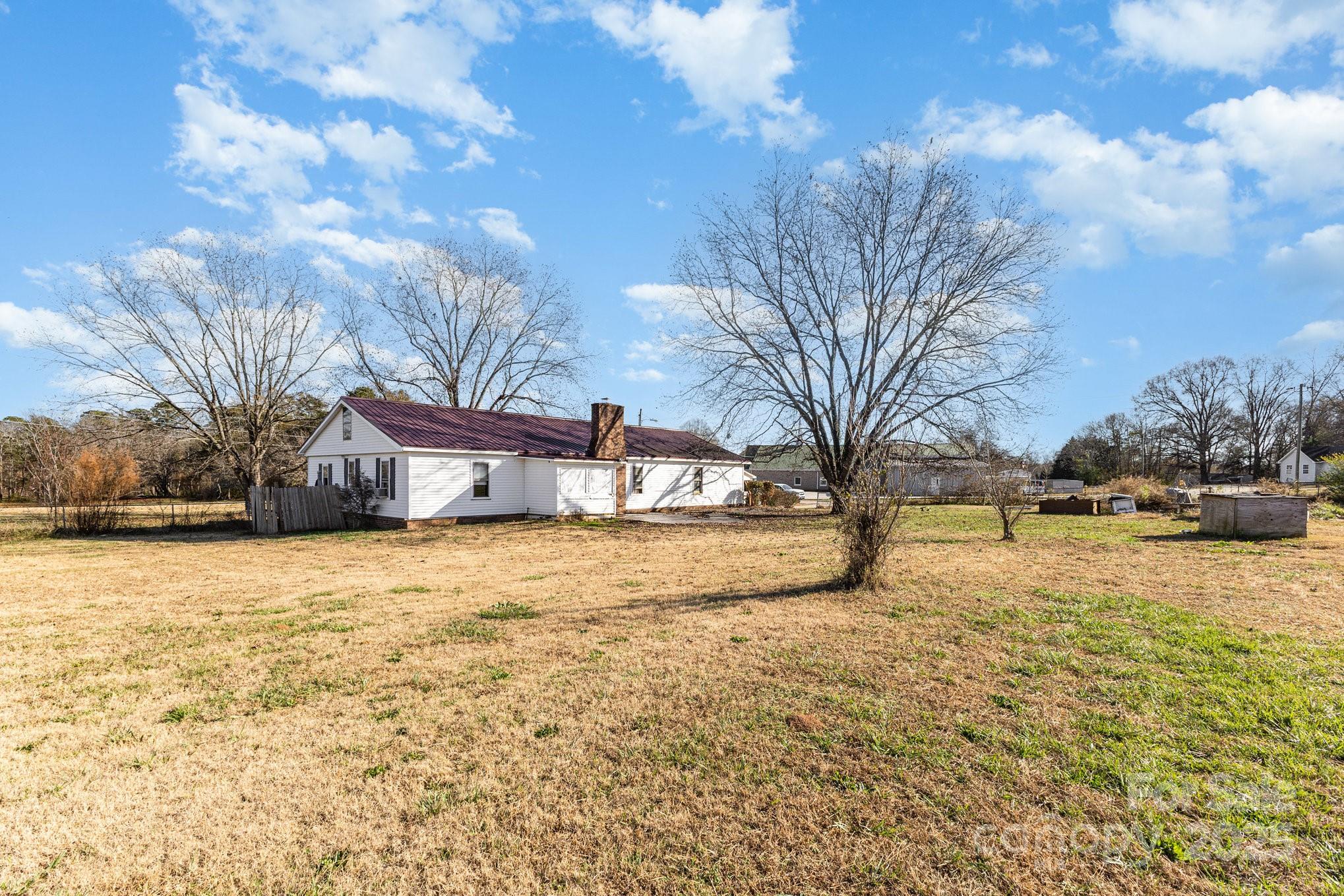 610 Osteen Road — York