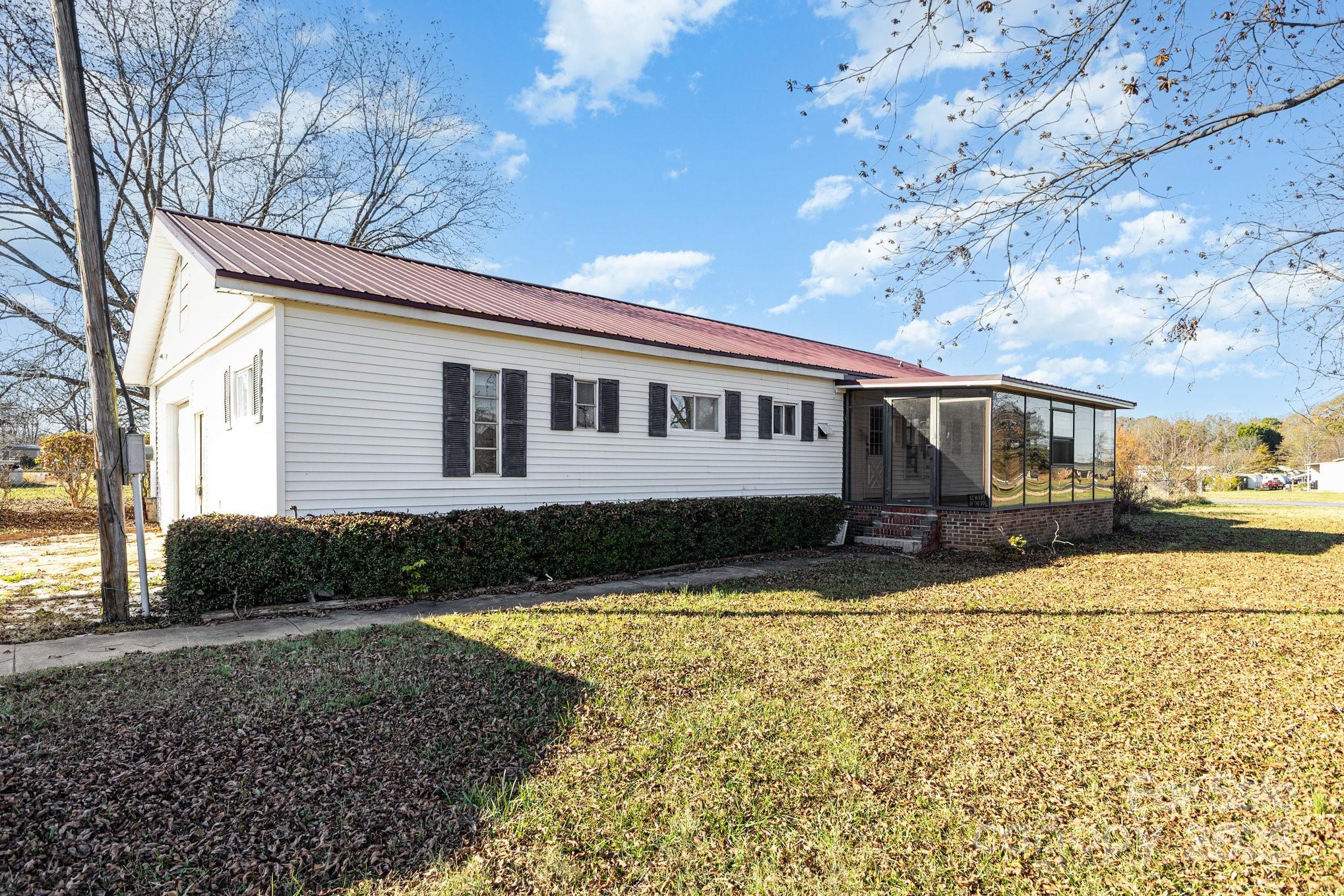 610 Osteen Road — York