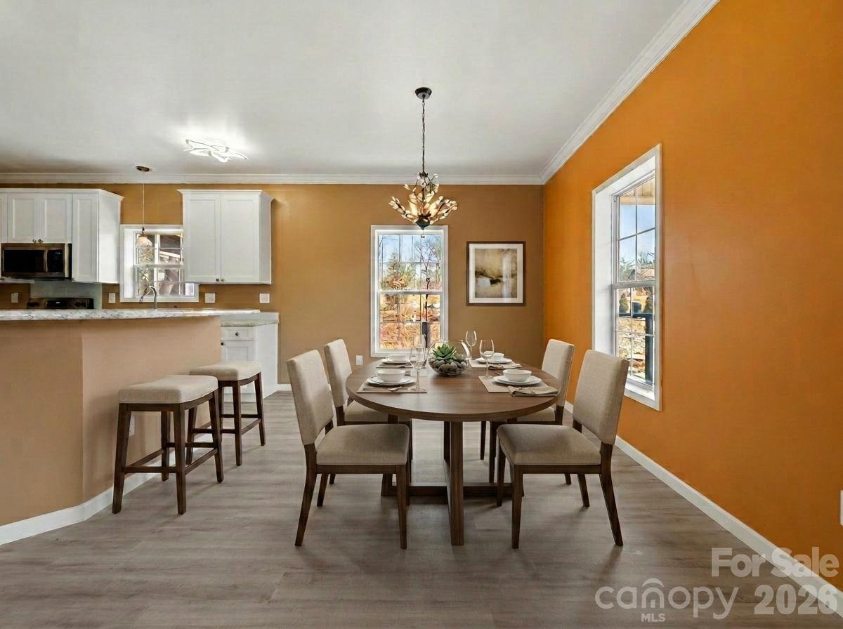 83 Moss Hill Drive — Hendersonville