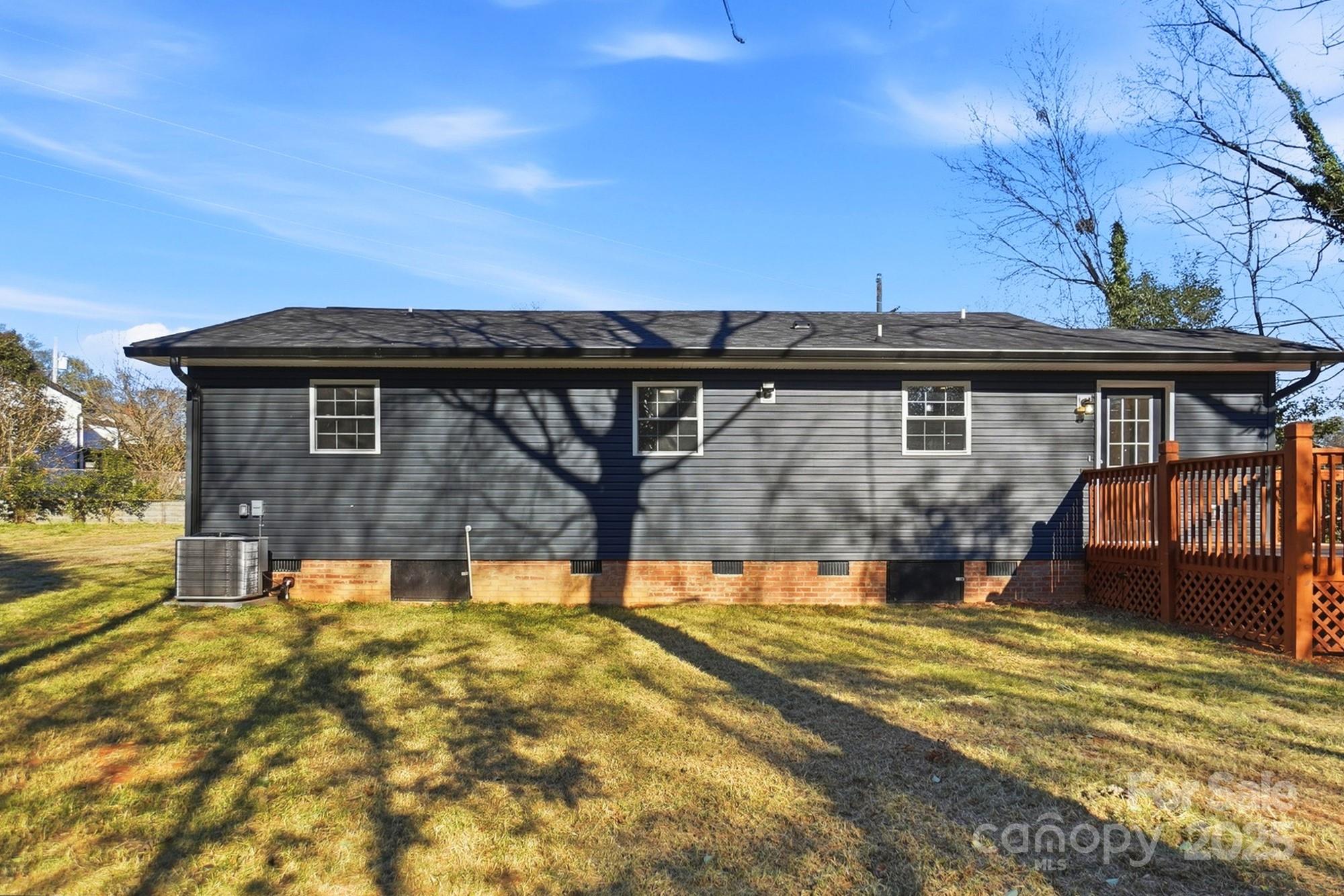 1015 W 6th Avenue B Avenue — Gastonia