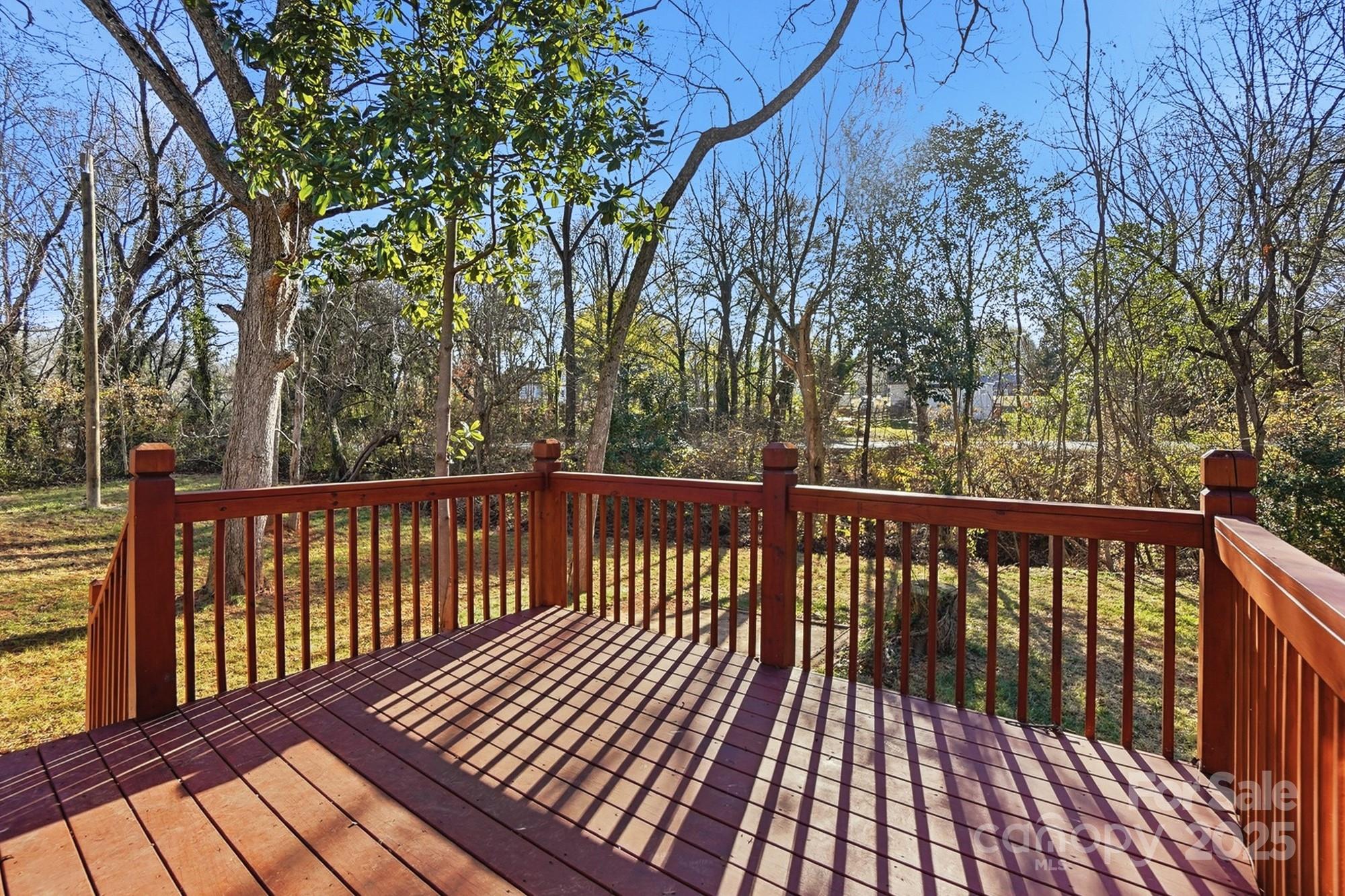 1015 W 6th Avenue B Avenue — Gastonia