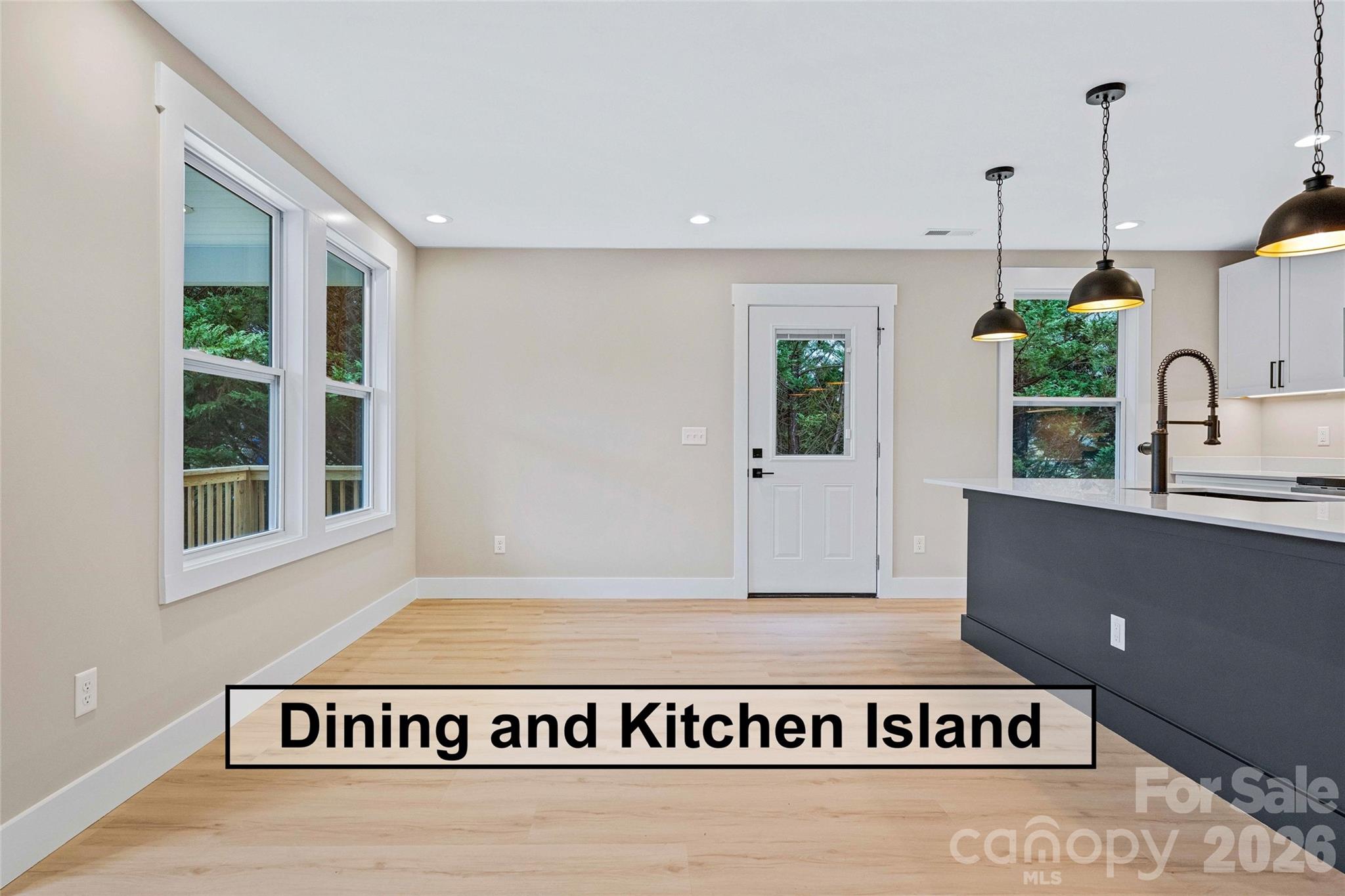 12 Knox Road — Black Mountain