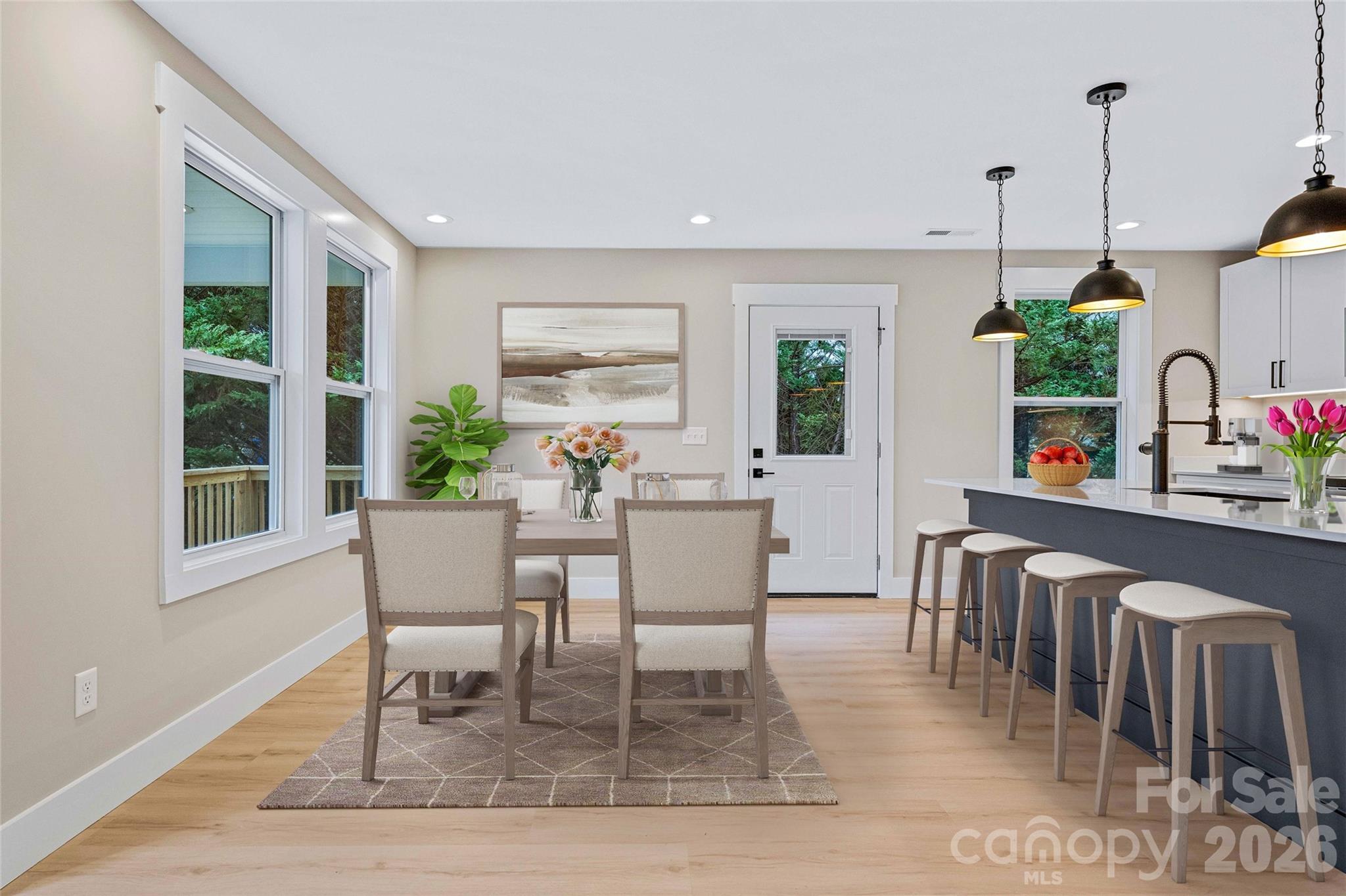 12 Knox Road — Black Mountain