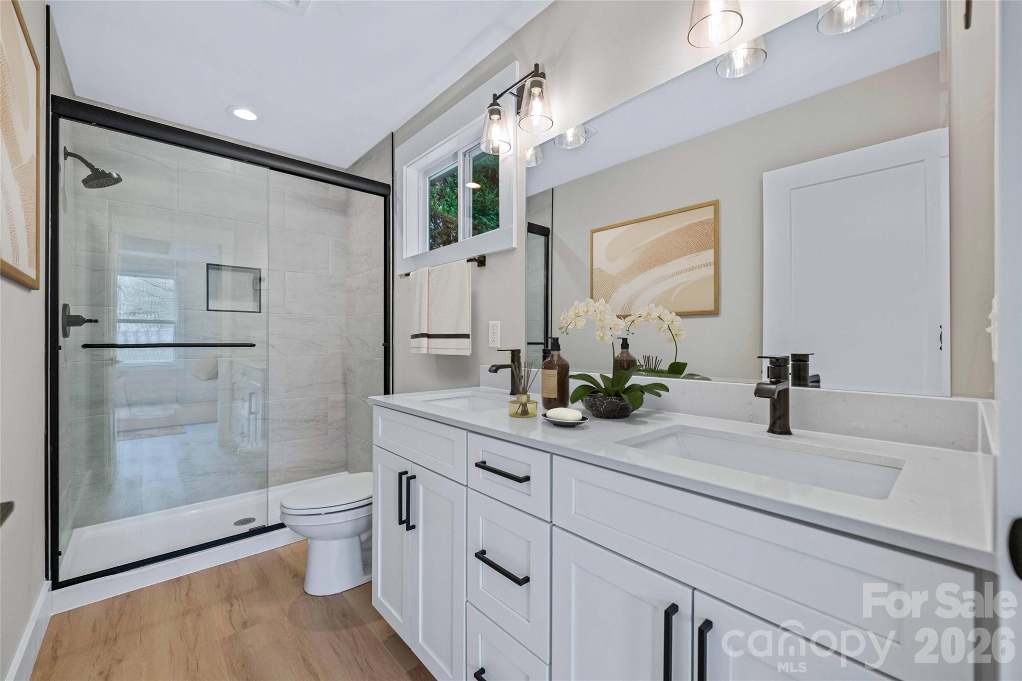 12 Knox Road — Black Mountain