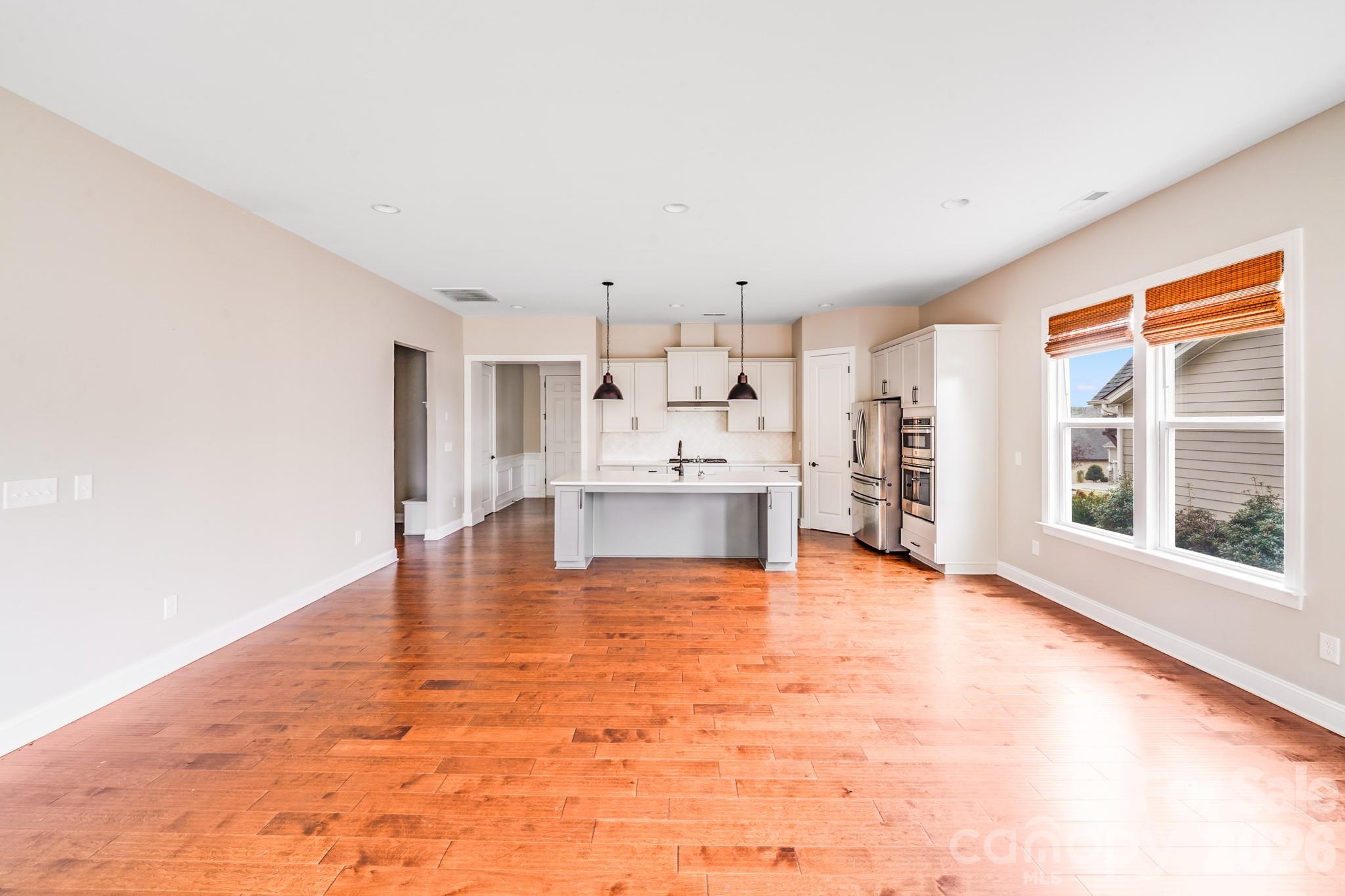16004 Deer River Road — Charlotte