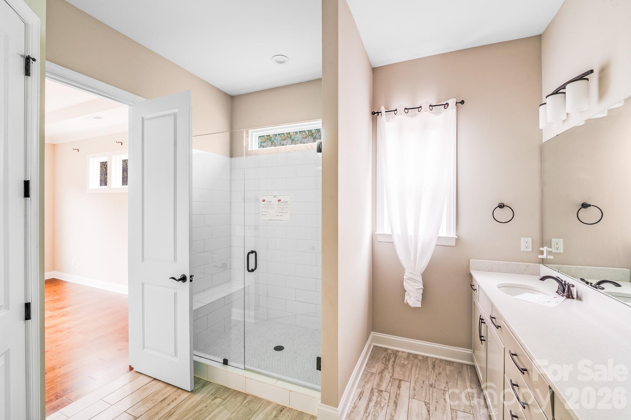 16004 Deer River Road — Charlotte