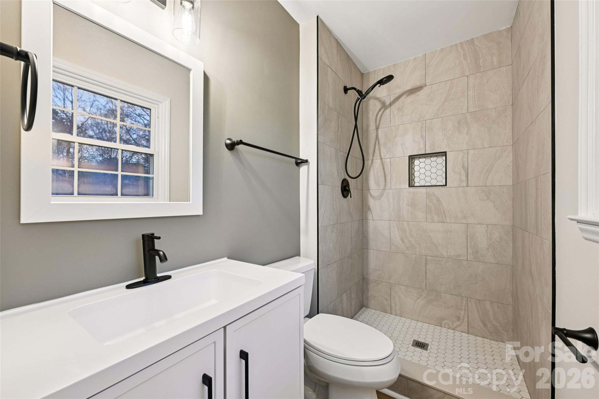 1104 Colony Court — Gastonia