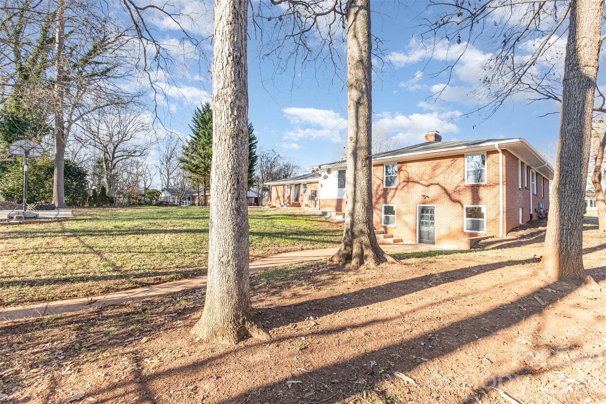1210 Brookwood Drive — Shelby