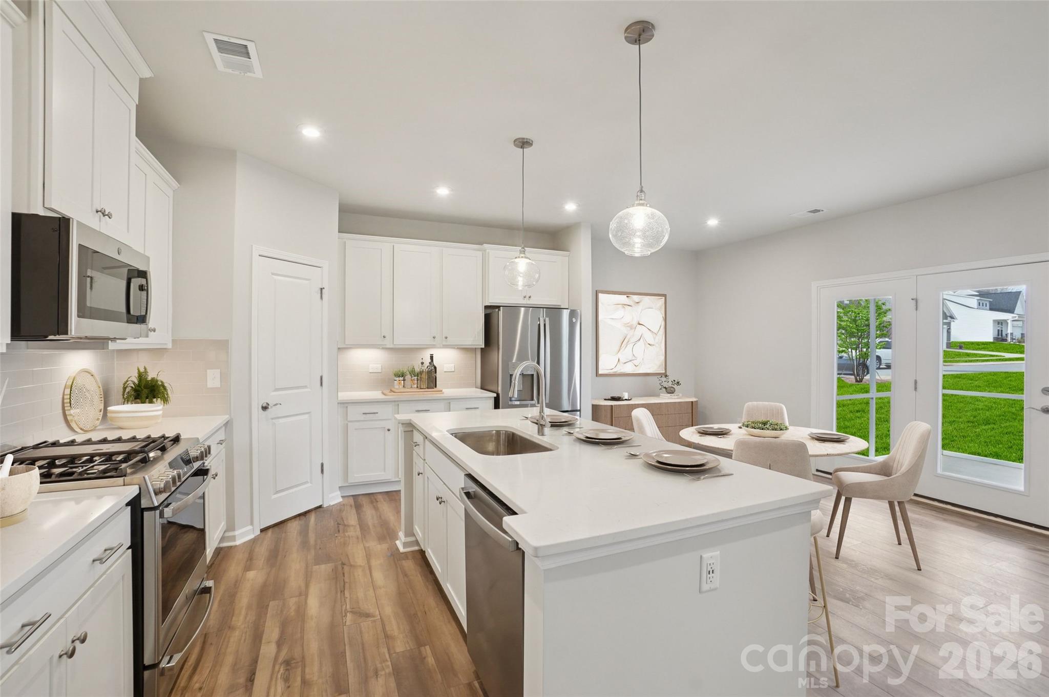 1095 Arundle Road — Sherrills Ford