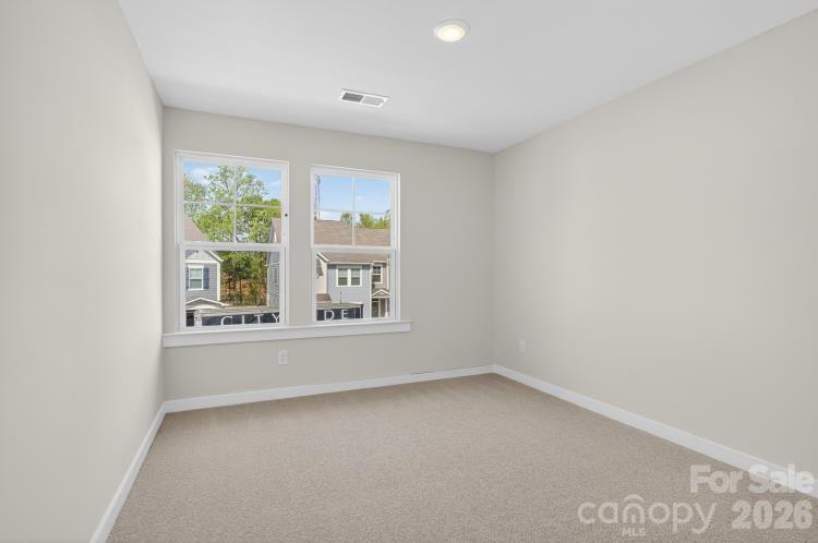 10110 Mamillion Drive — Huntersville