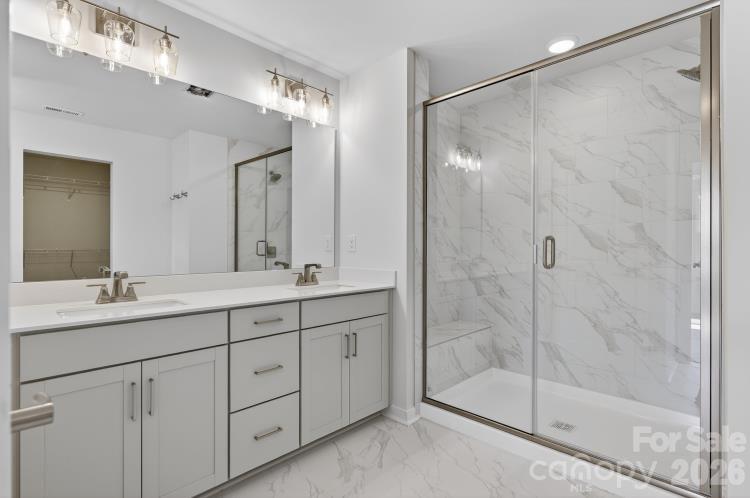 10110 Mamillion Drive — Huntersville