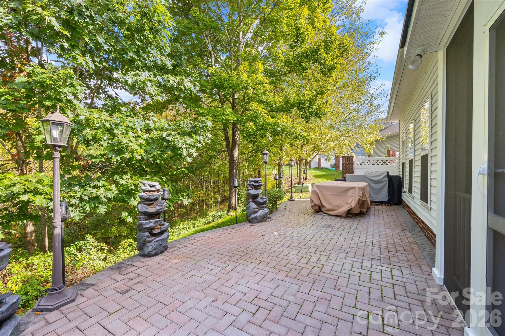14569 Greenpoint Lane — Huntersville