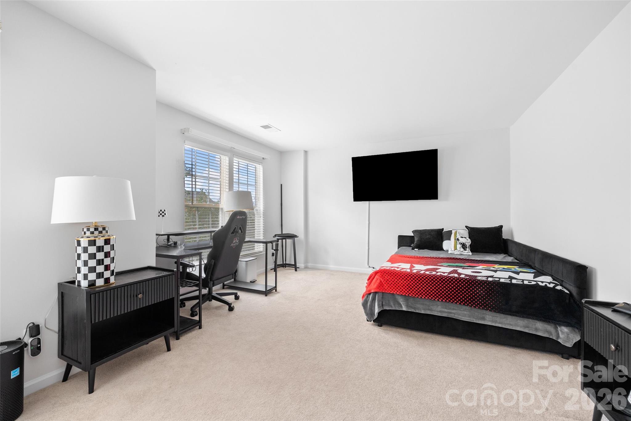 14569 Greenpoint Lane — Huntersville