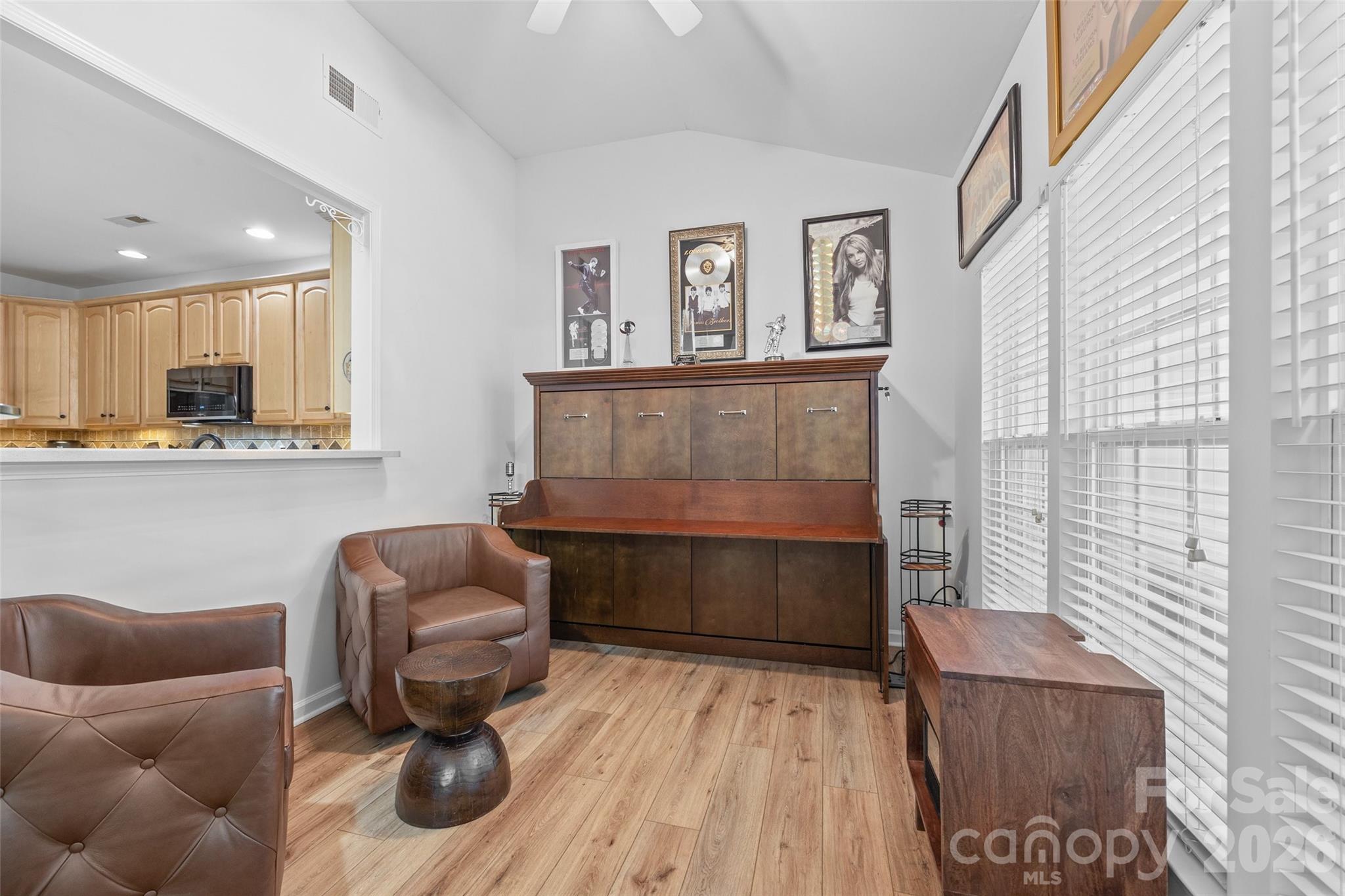 14569 Greenpoint Lane — Huntersville