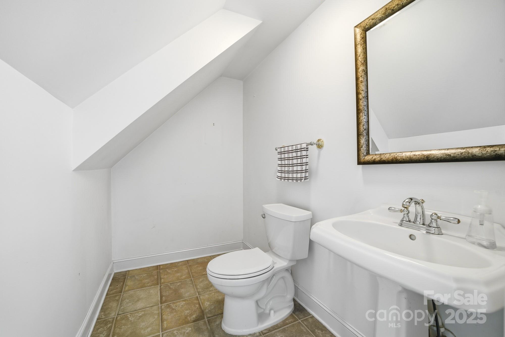 18316 Mainsail Pointe Drive — Cornelius