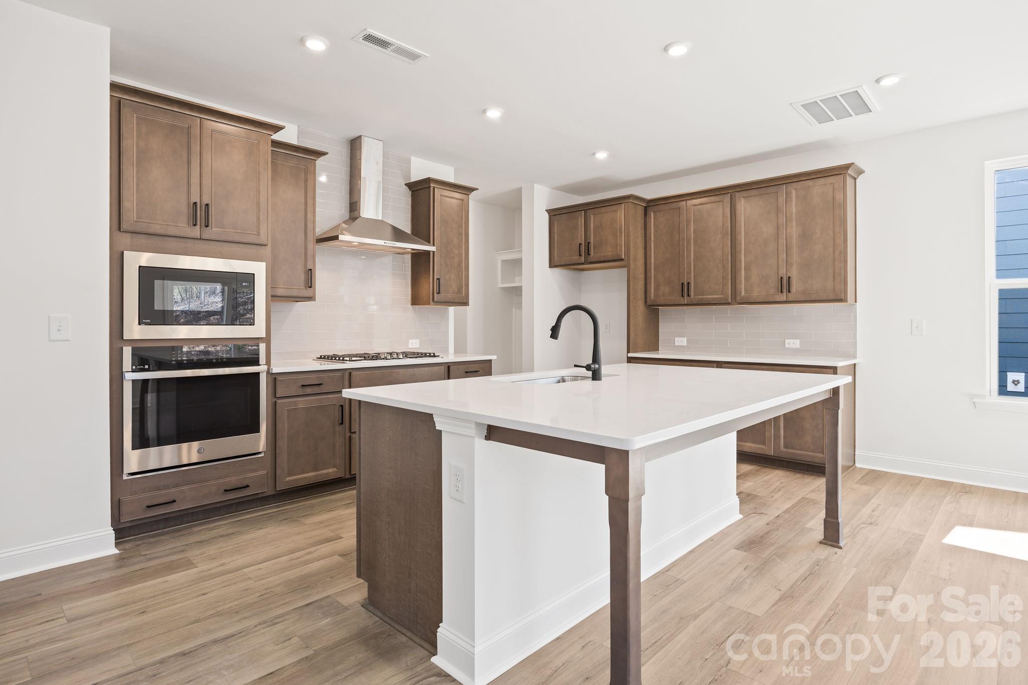 118 Canary Lane — Mooresville