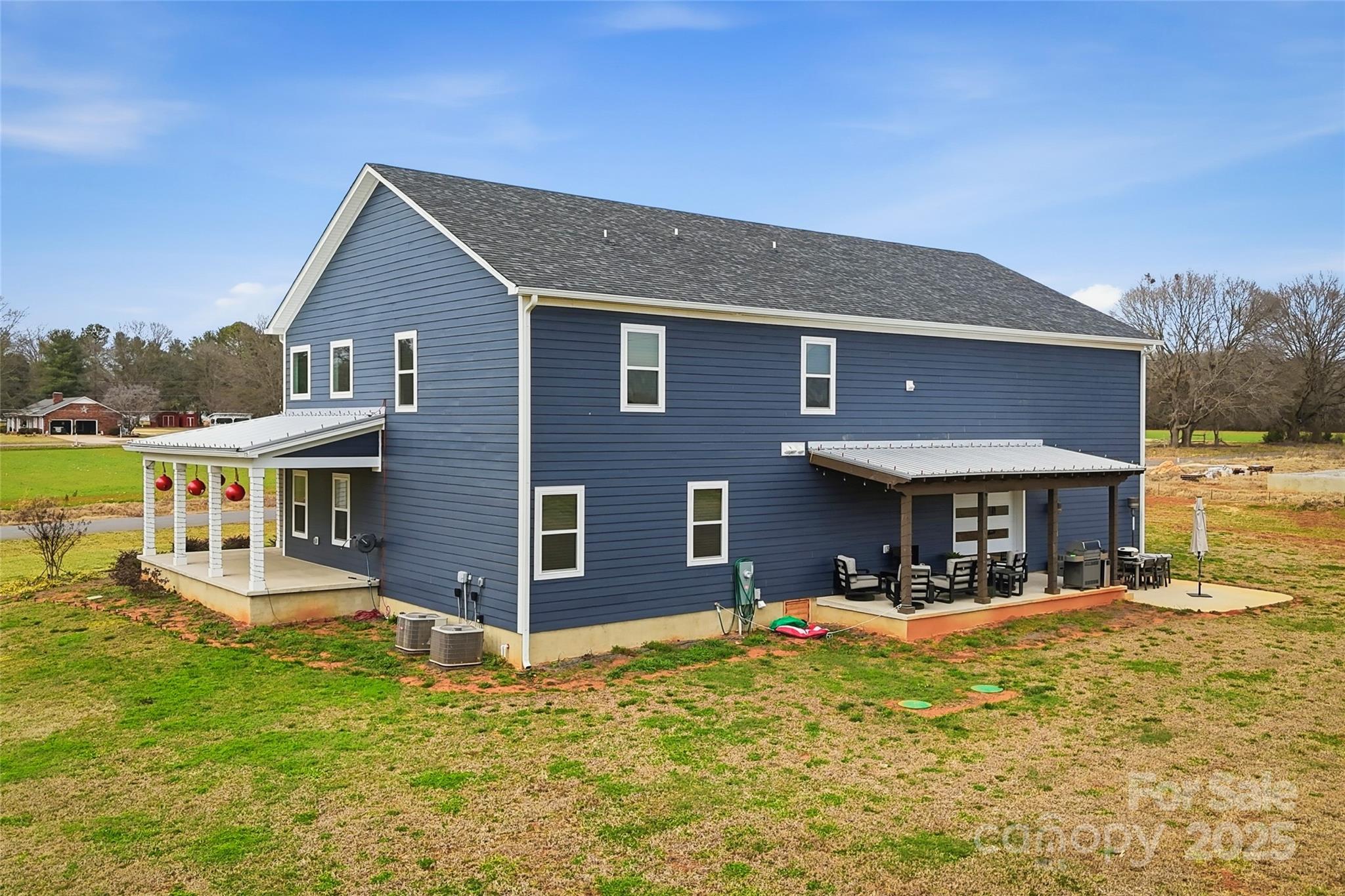 2062 Vineyard Estates Lane — Lincolnton