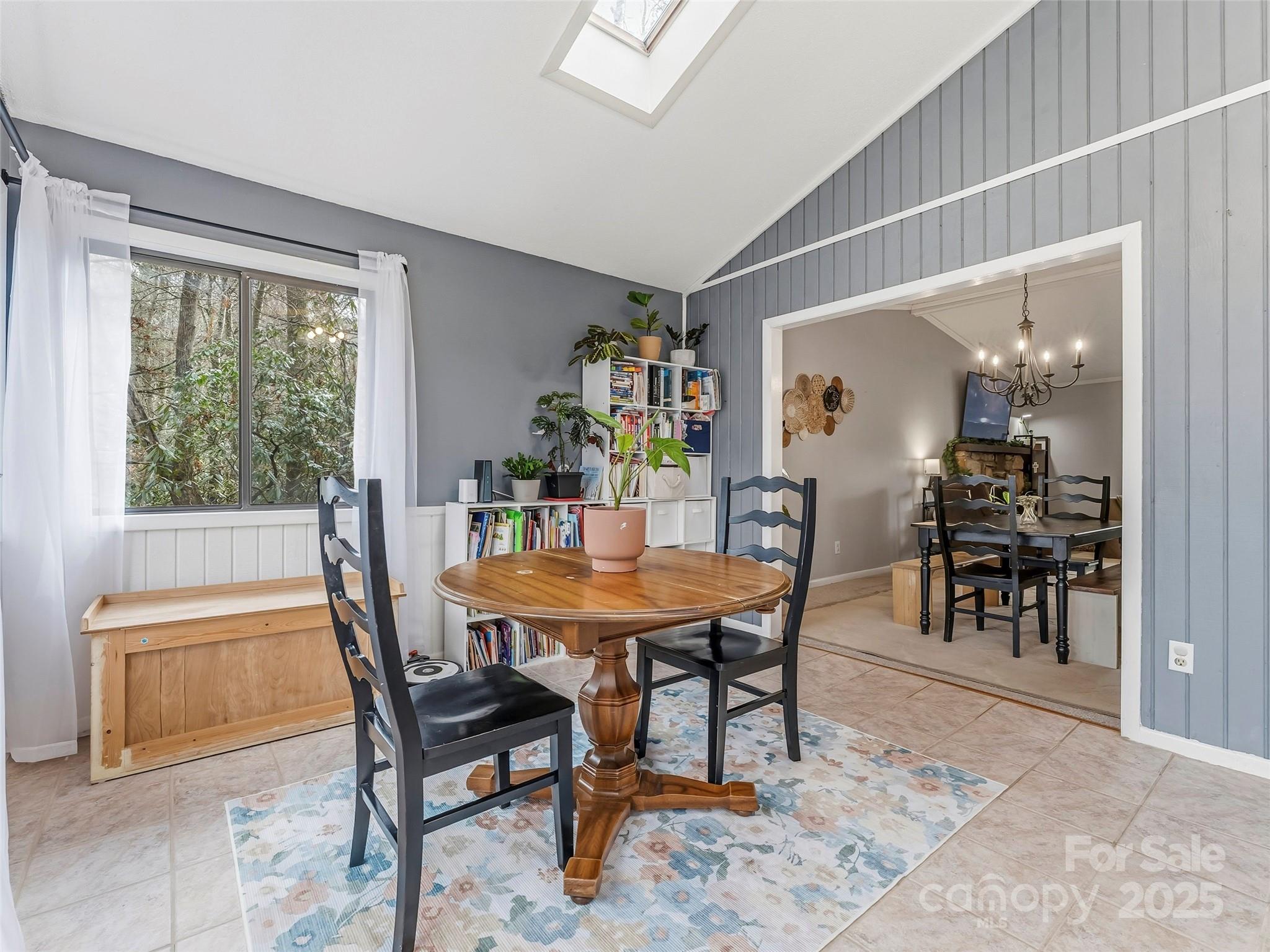 531 Three Mile Knob Road — Pisgah Forest