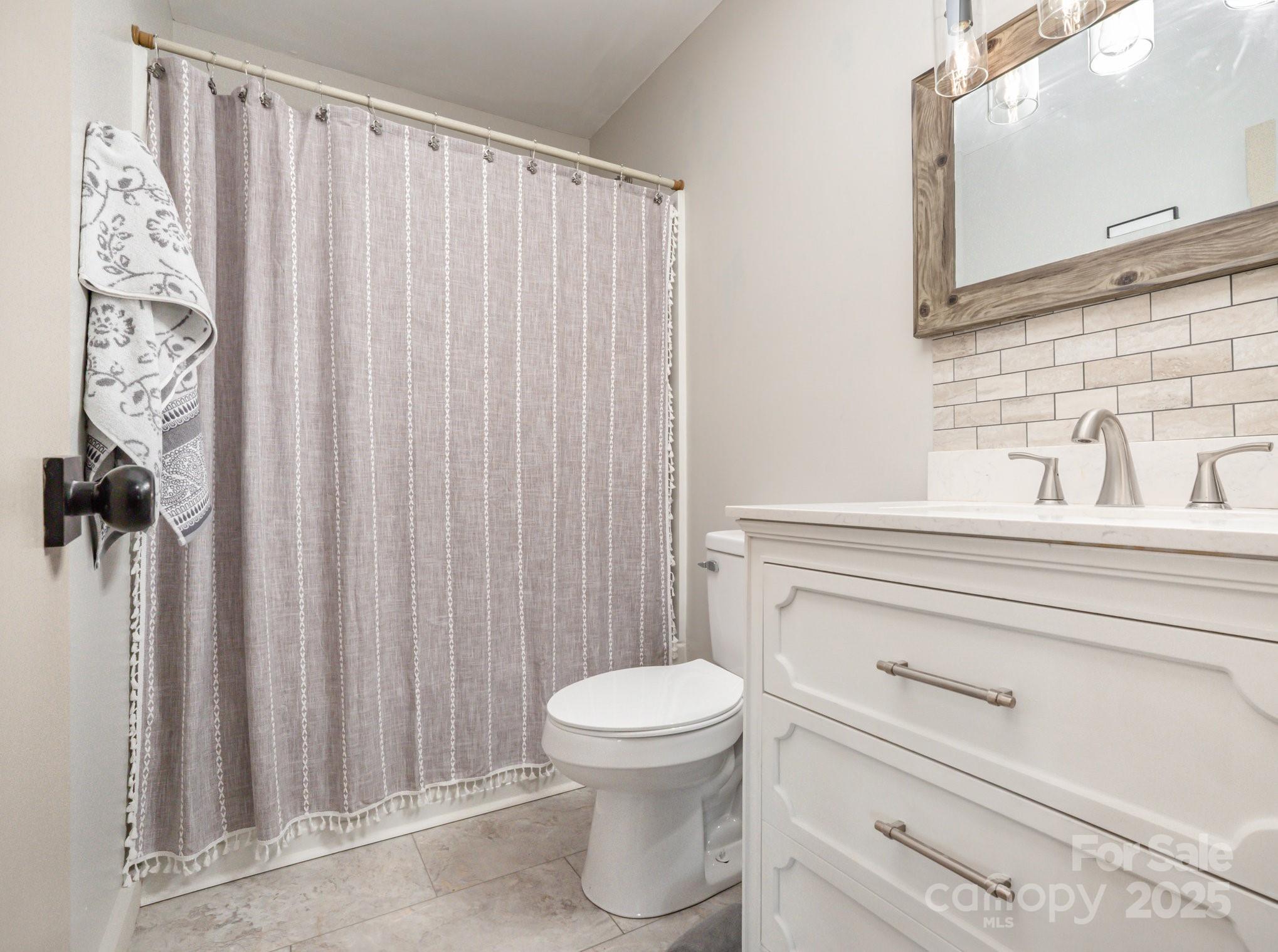 5460 US 64 Highway — Rutherfordton