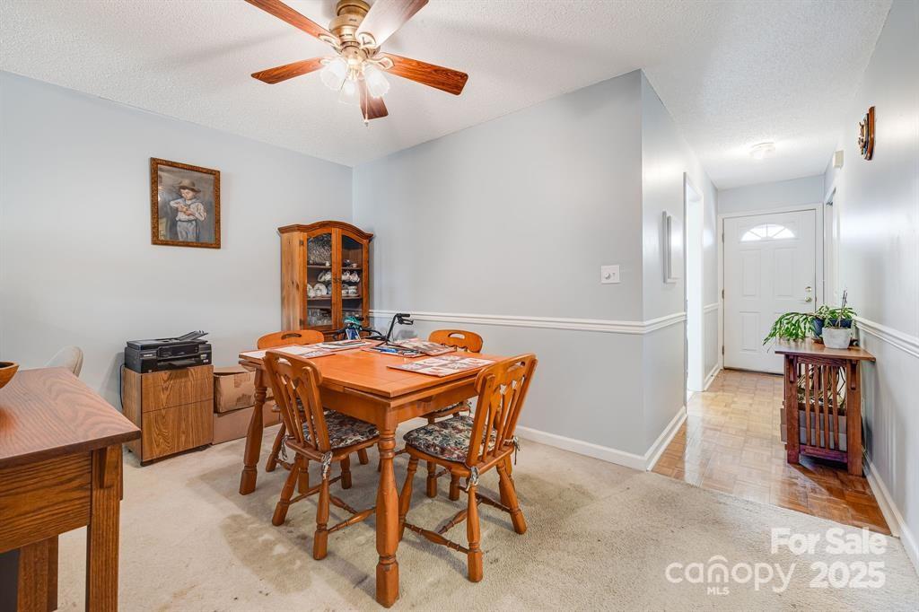 2904 Sagamore Lane — Asheville