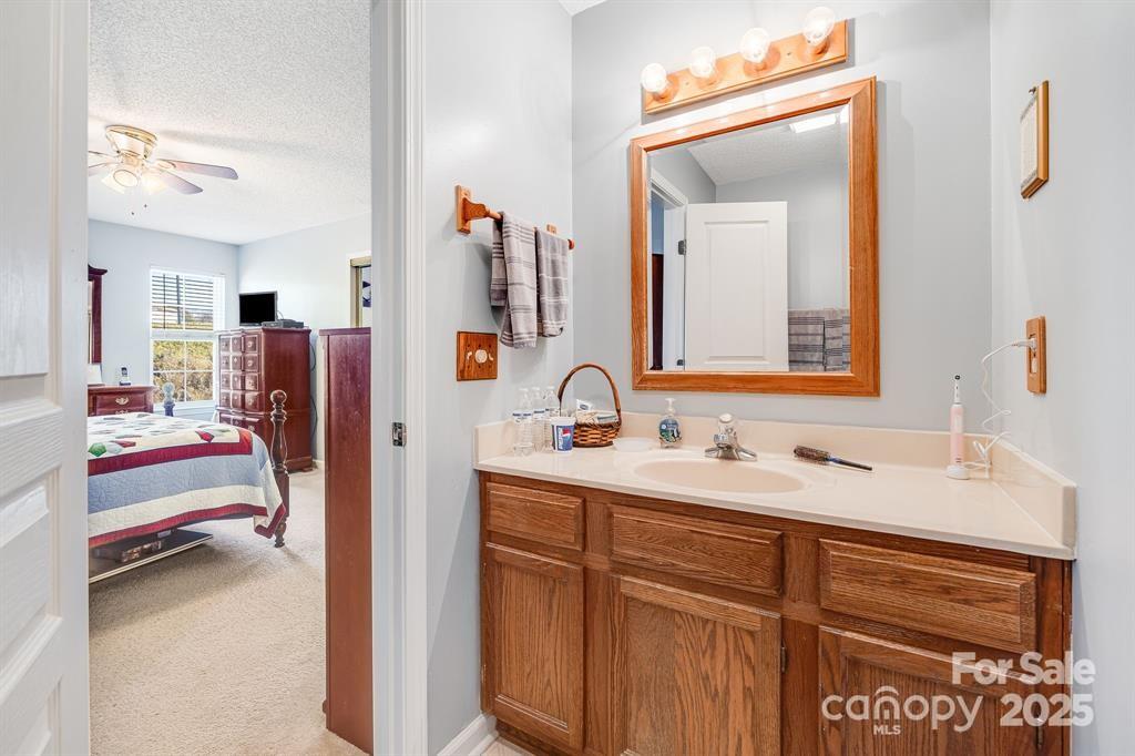 2904 Sagamore Lane — Asheville