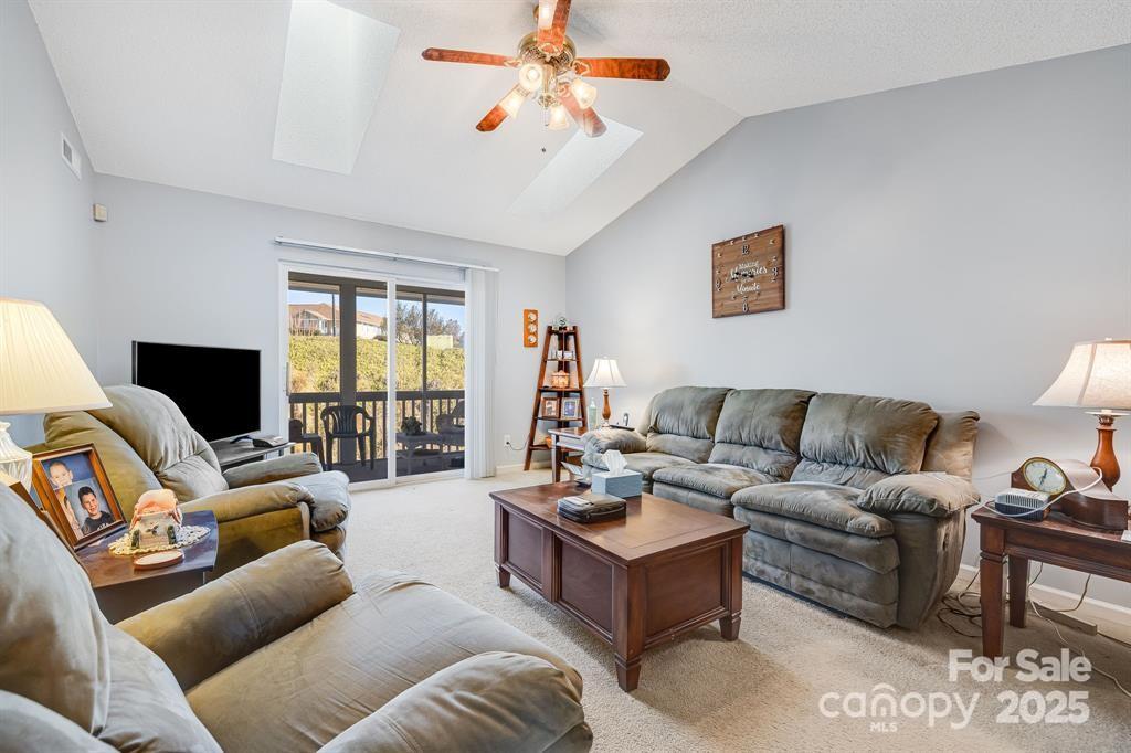 2904 Sagamore Lane — Asheville