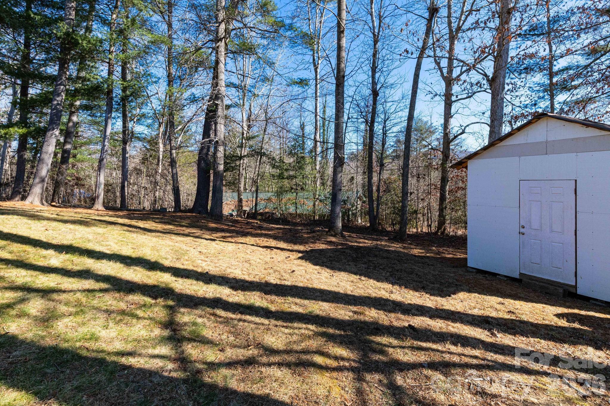 7 McGee Ridge Road — Fairview