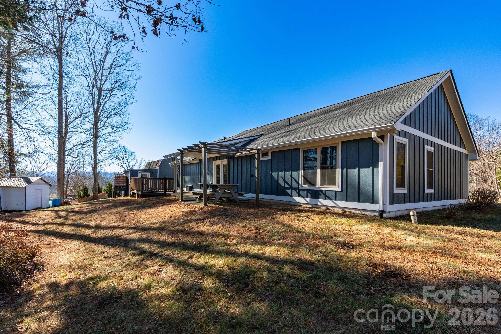 7 McGee Ridge Road — Fairview
