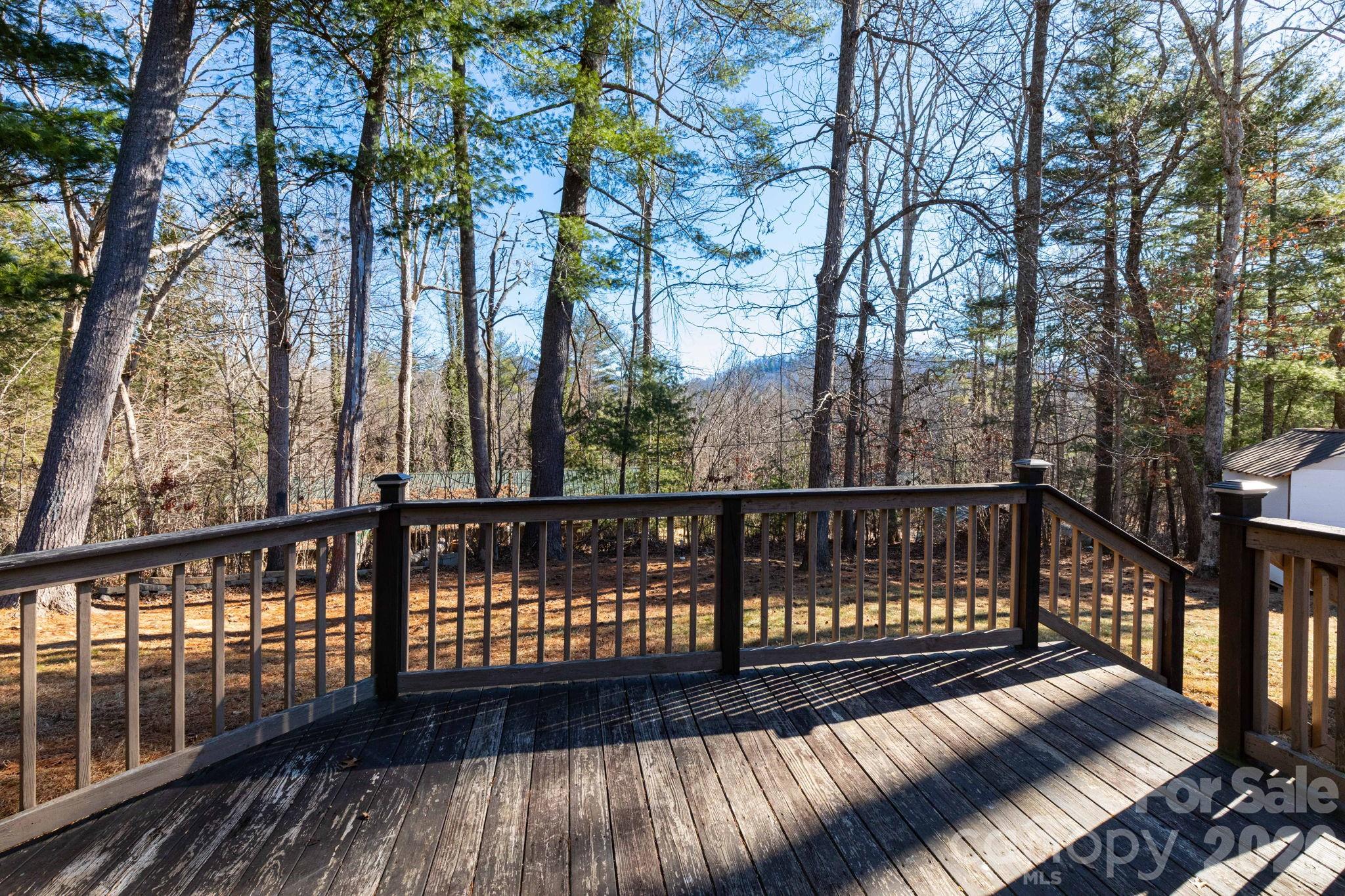 7 McGee Ridge Road — Fairview