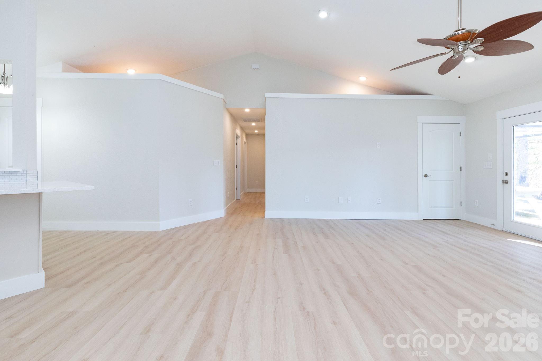 7 McGee Ridge Road — Fairview