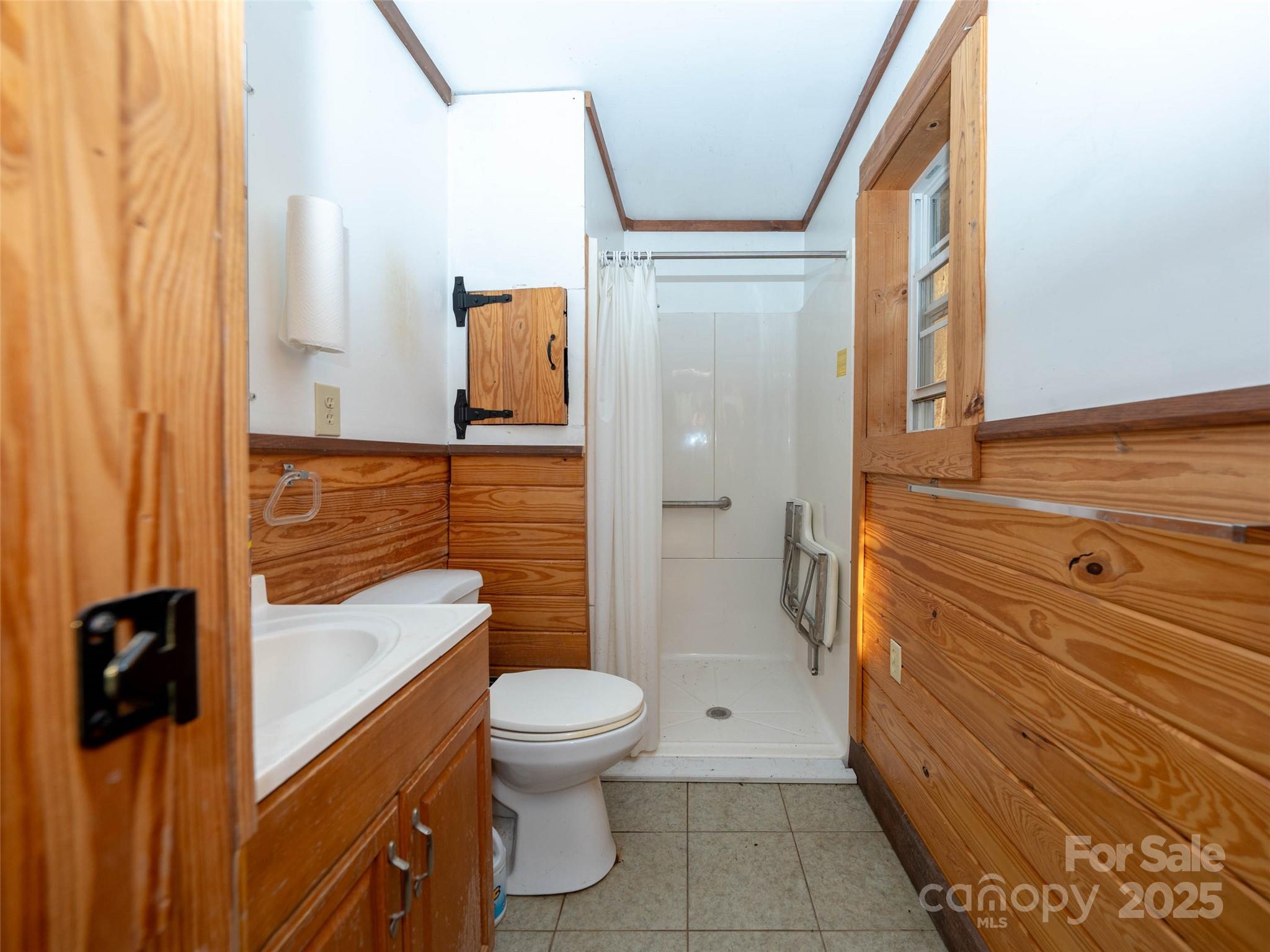 506 Rocky Acres Road — Canton