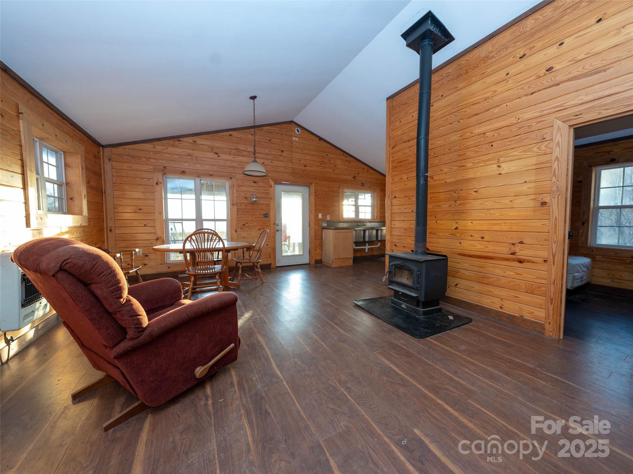 506 Rocky Acres Road — Canton