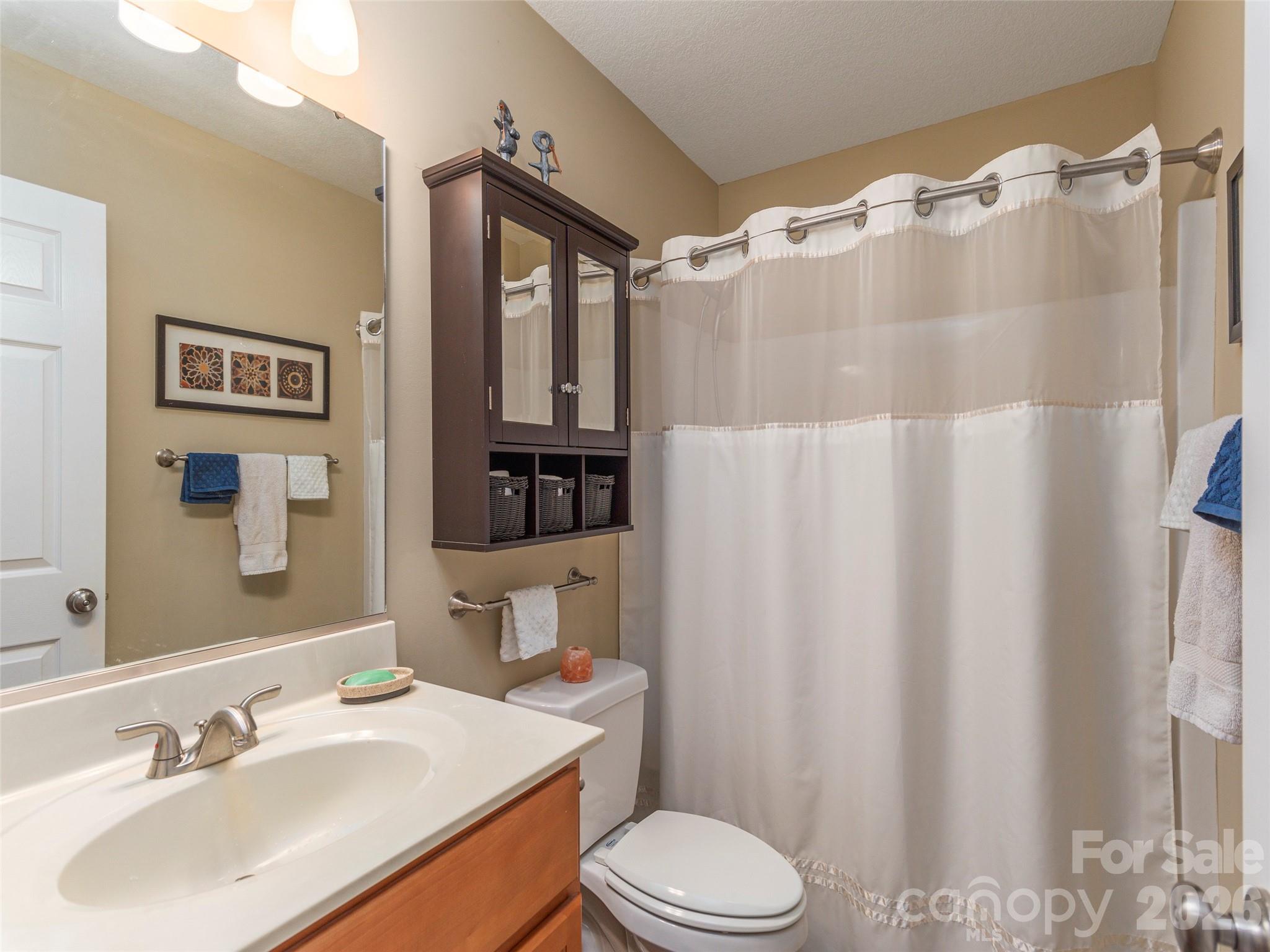 16 Southwood Drive — Weaverville