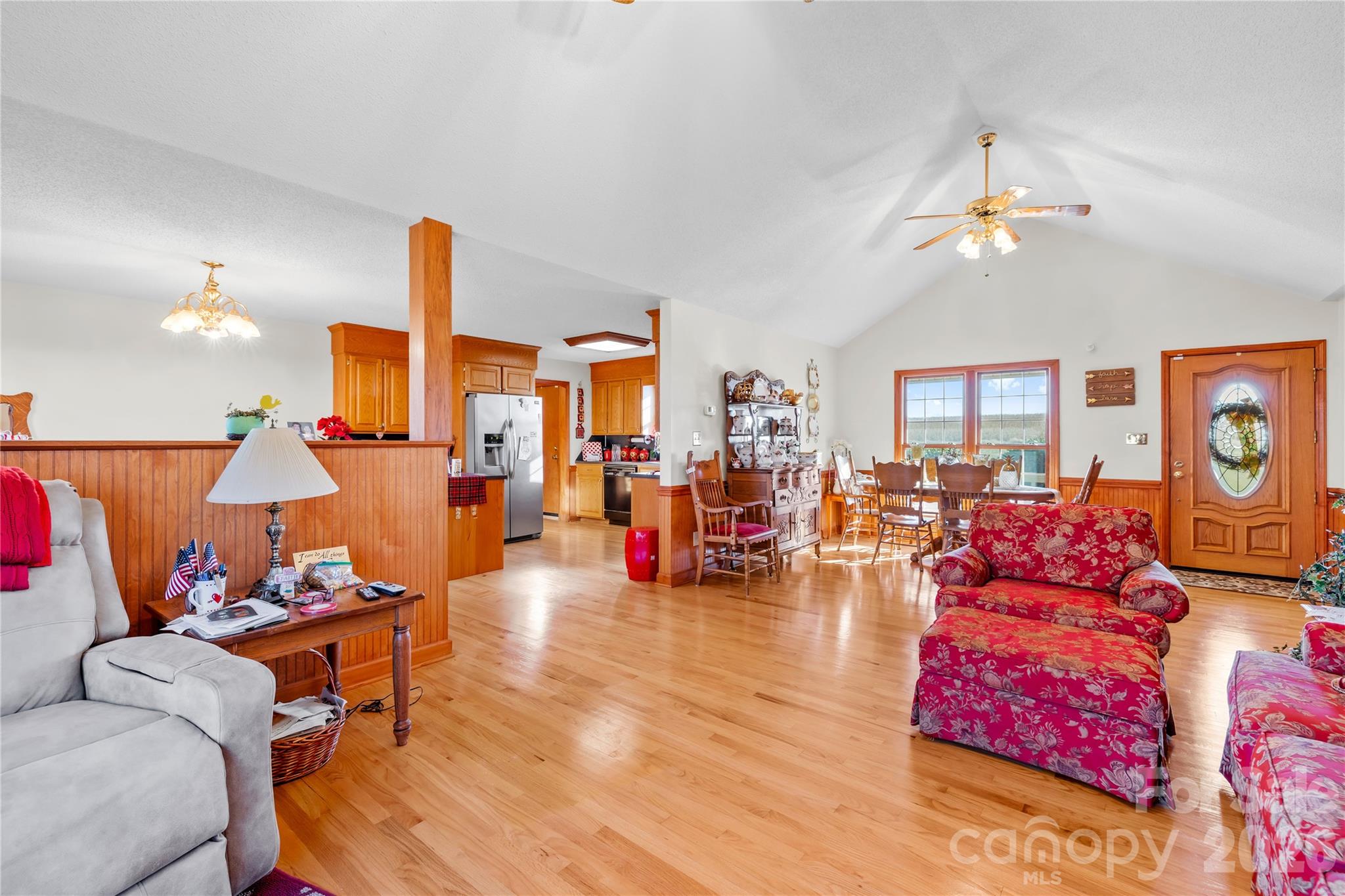101 Alma Drive — Steadman