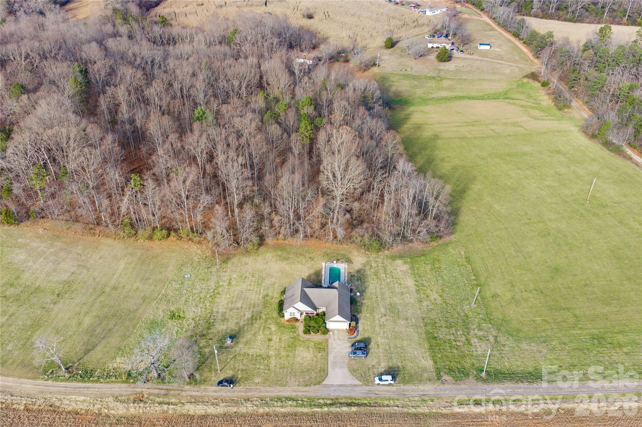101 Alma Drive — Steadman