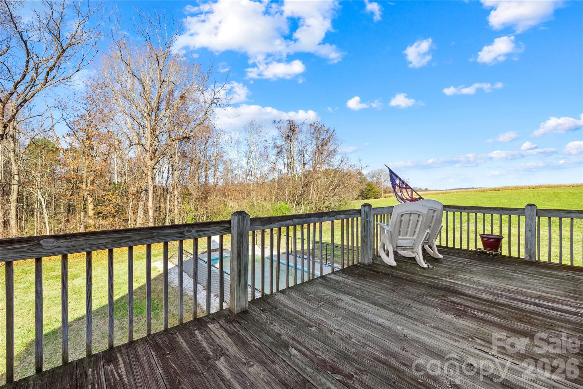 101 Alma Drive — Steadman