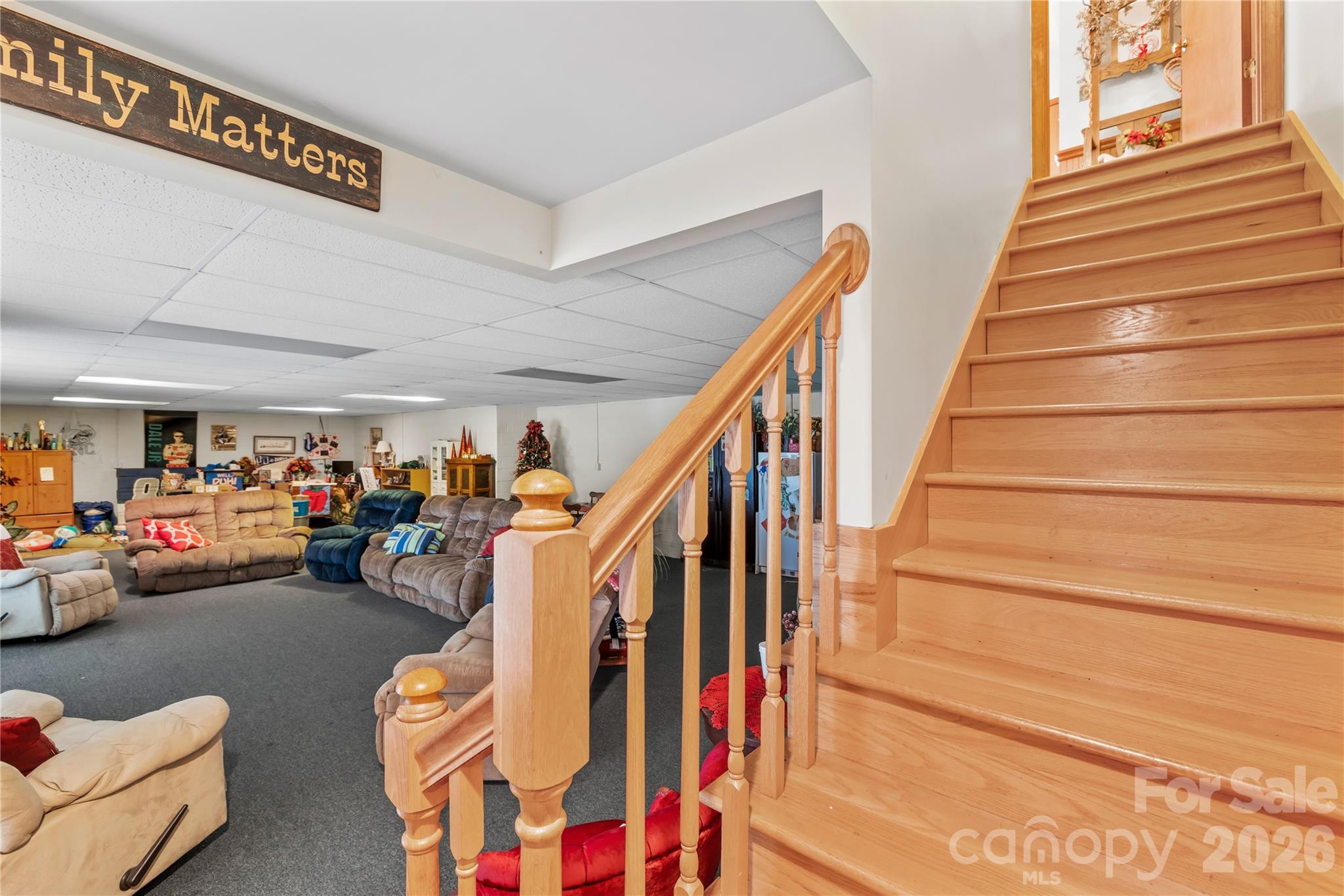 101 Alma Drive — Steadman