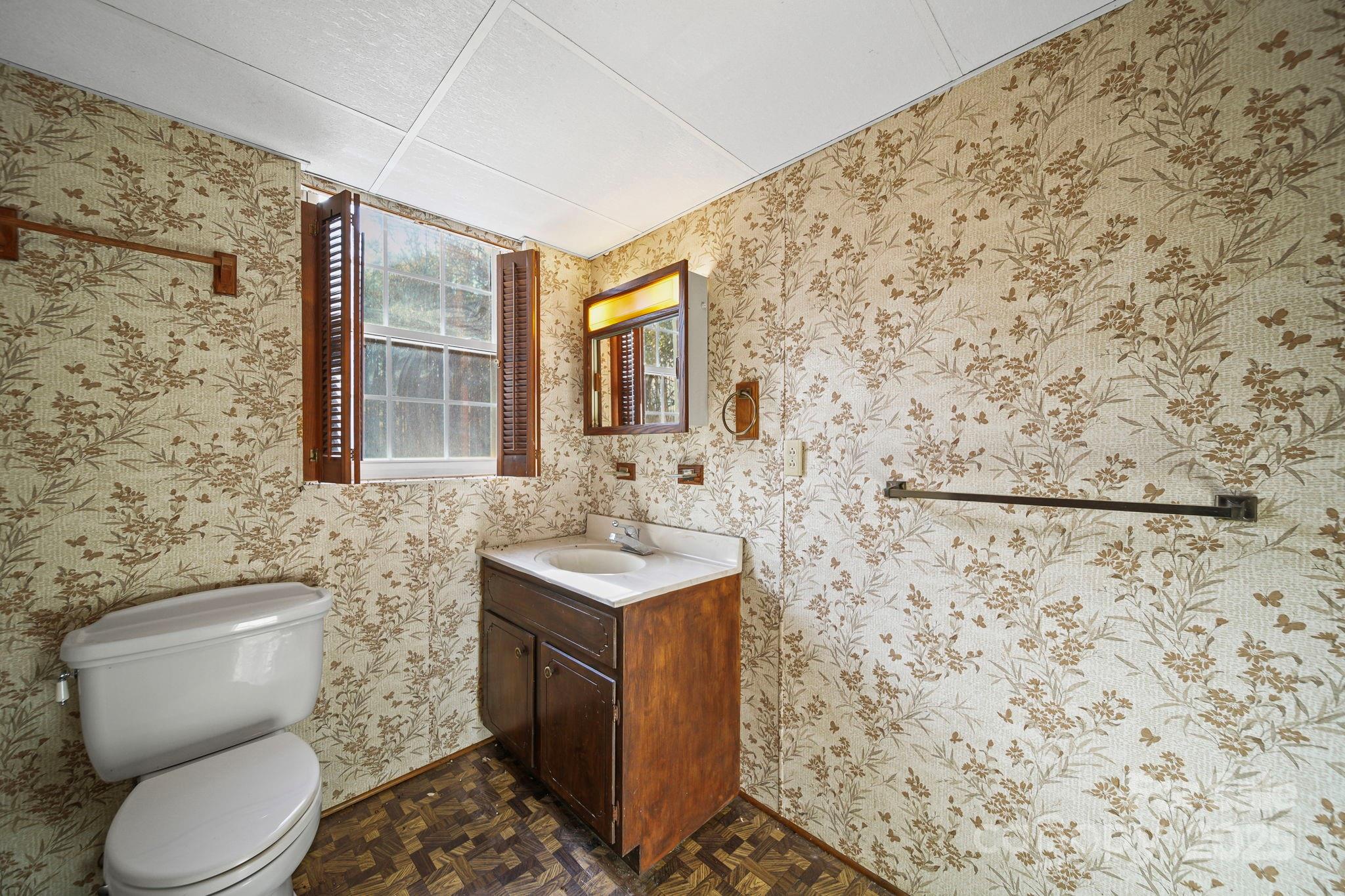 1223 Walker Road — Mount Pleasant