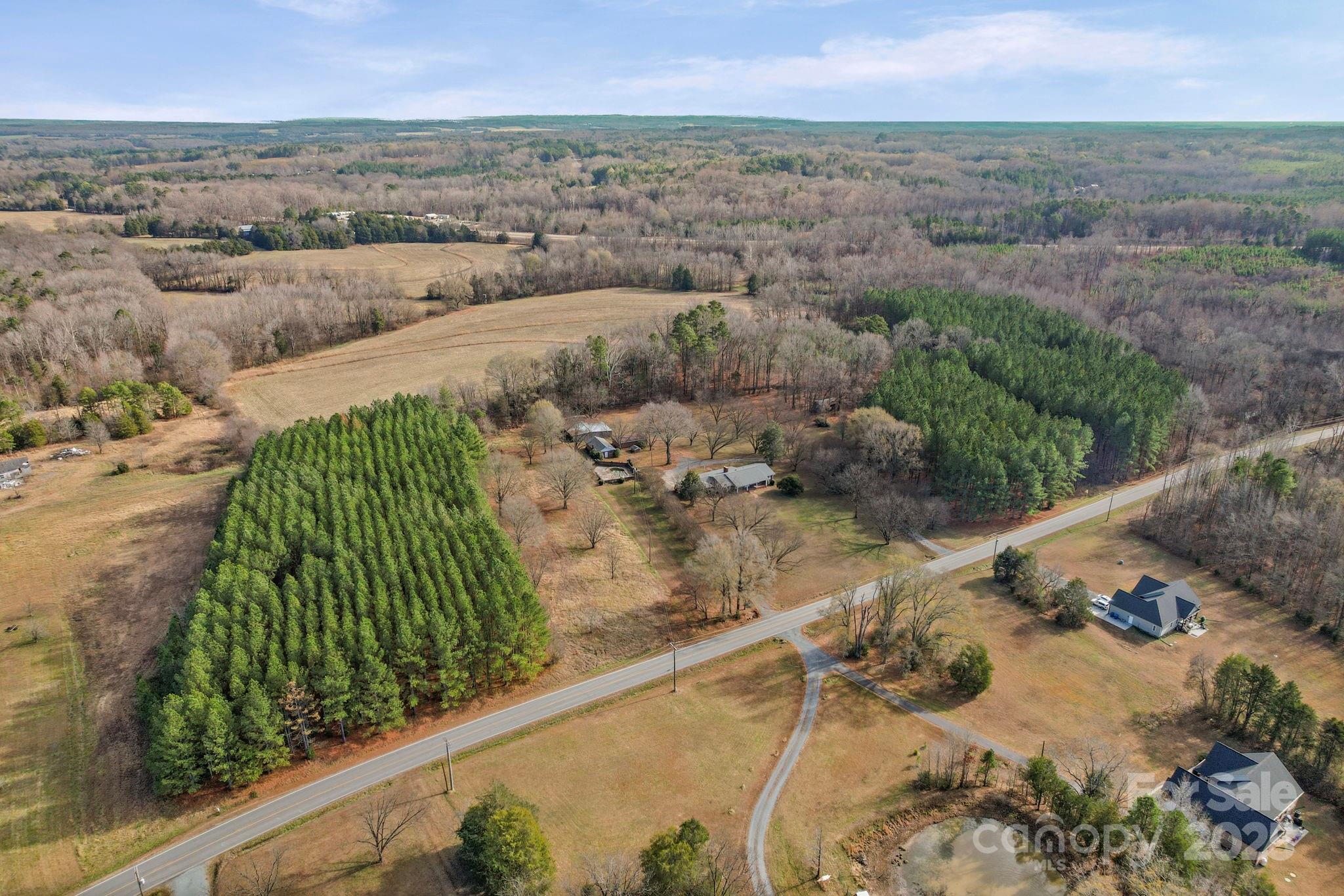 1223 Walker Road — Mount Pleasant