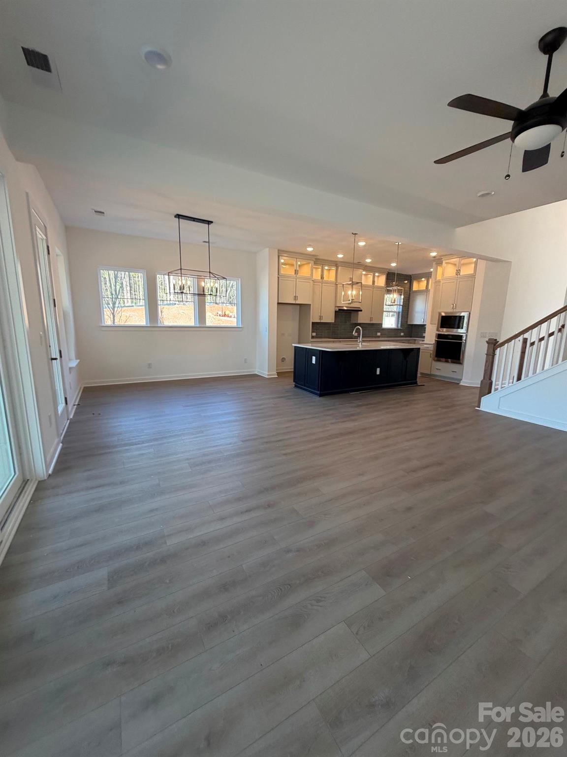 6104 Westheart Way — Charlotte
