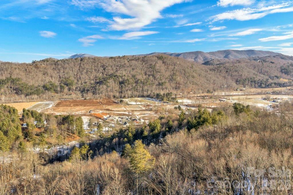 3606 NC Highway 194 None S — Sugar Grove