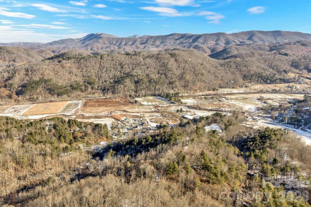 3606 NC Highway 194 None S — Sugar Grove