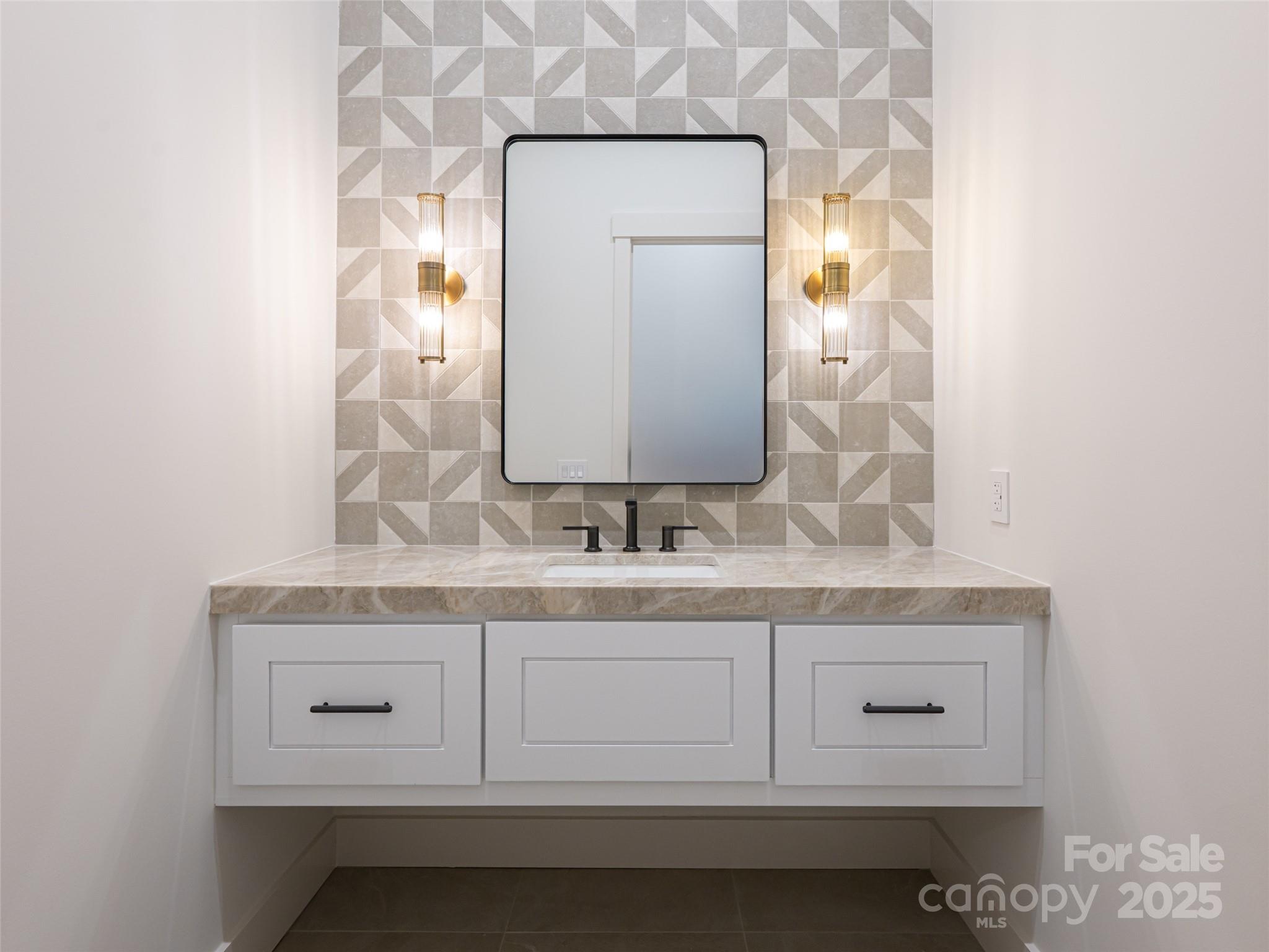 51 Bridgeway Drive #12 — Candler
