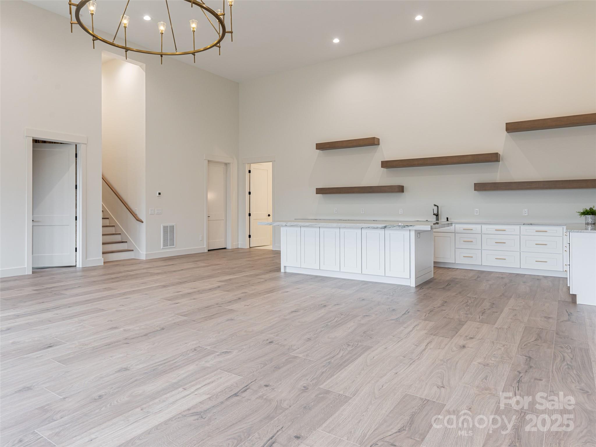 51 Bridgeway Drive #12 — Candler
