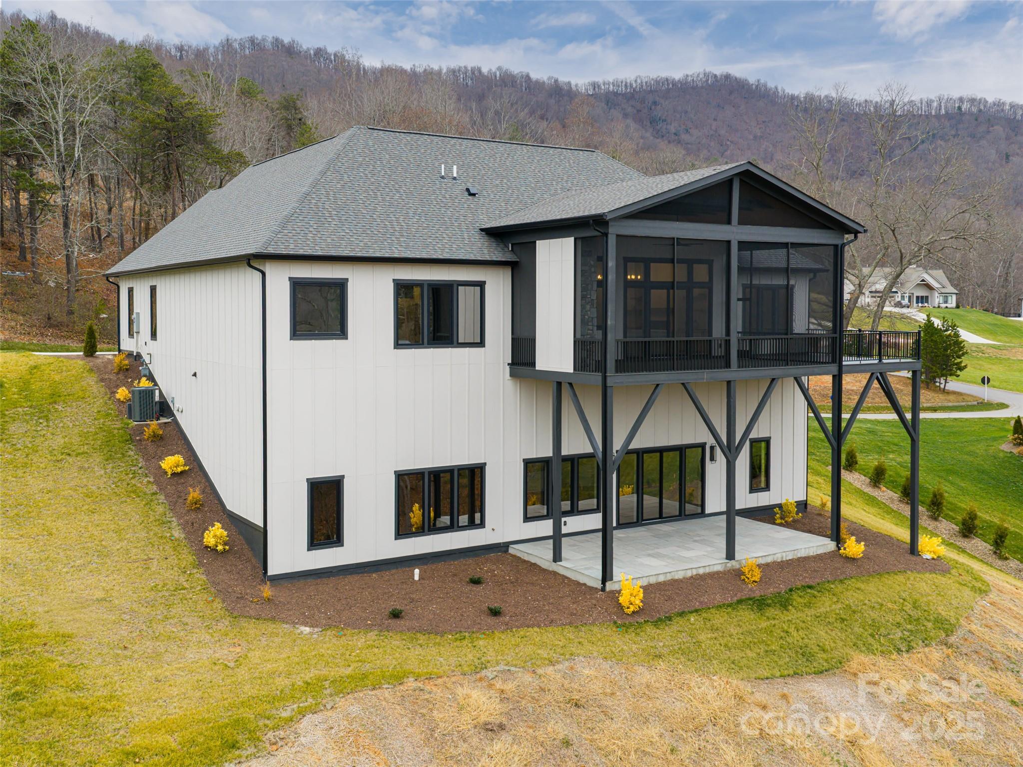 51 Bridgeway Drive #12 — Candler